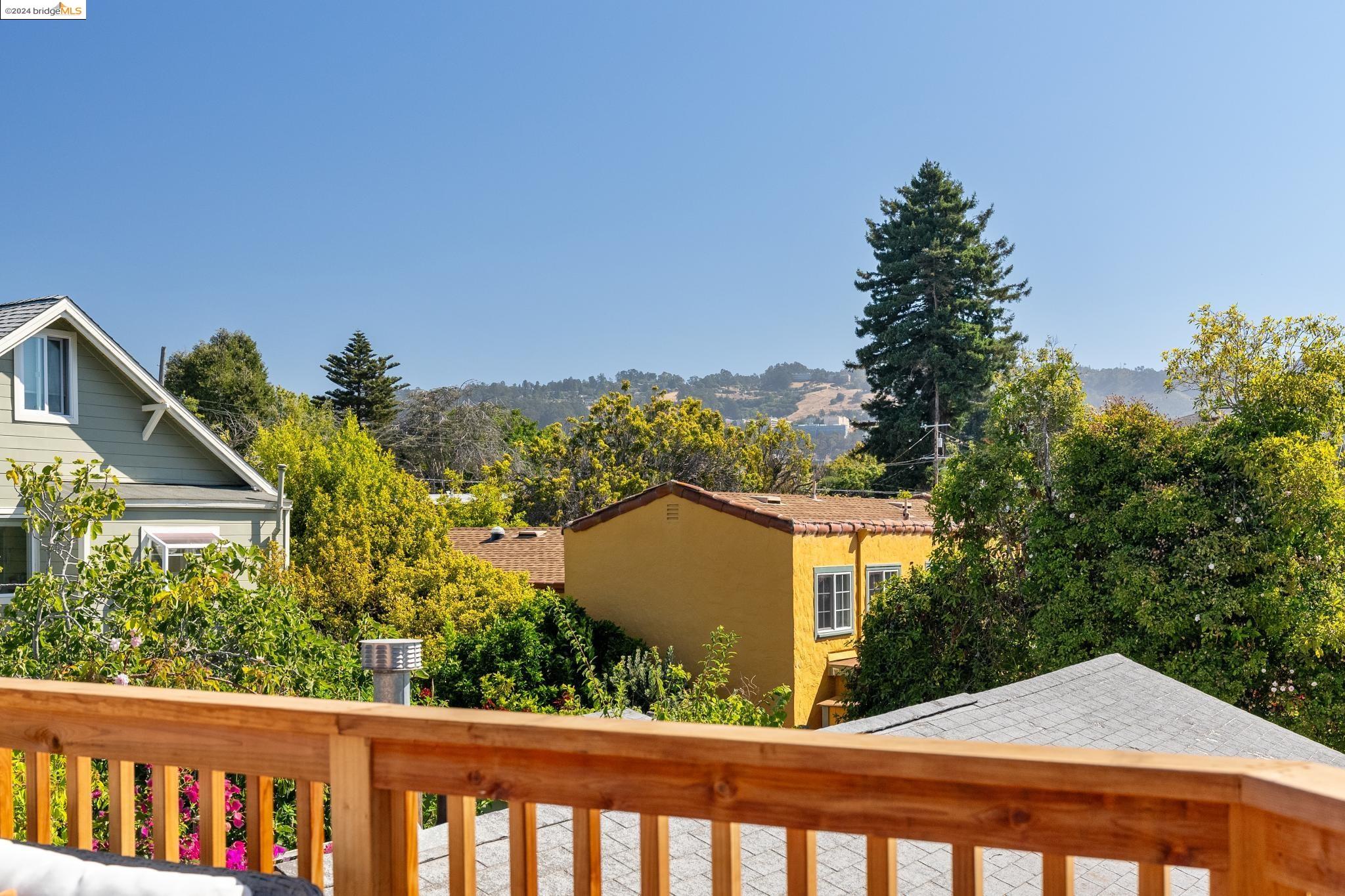 2533 California