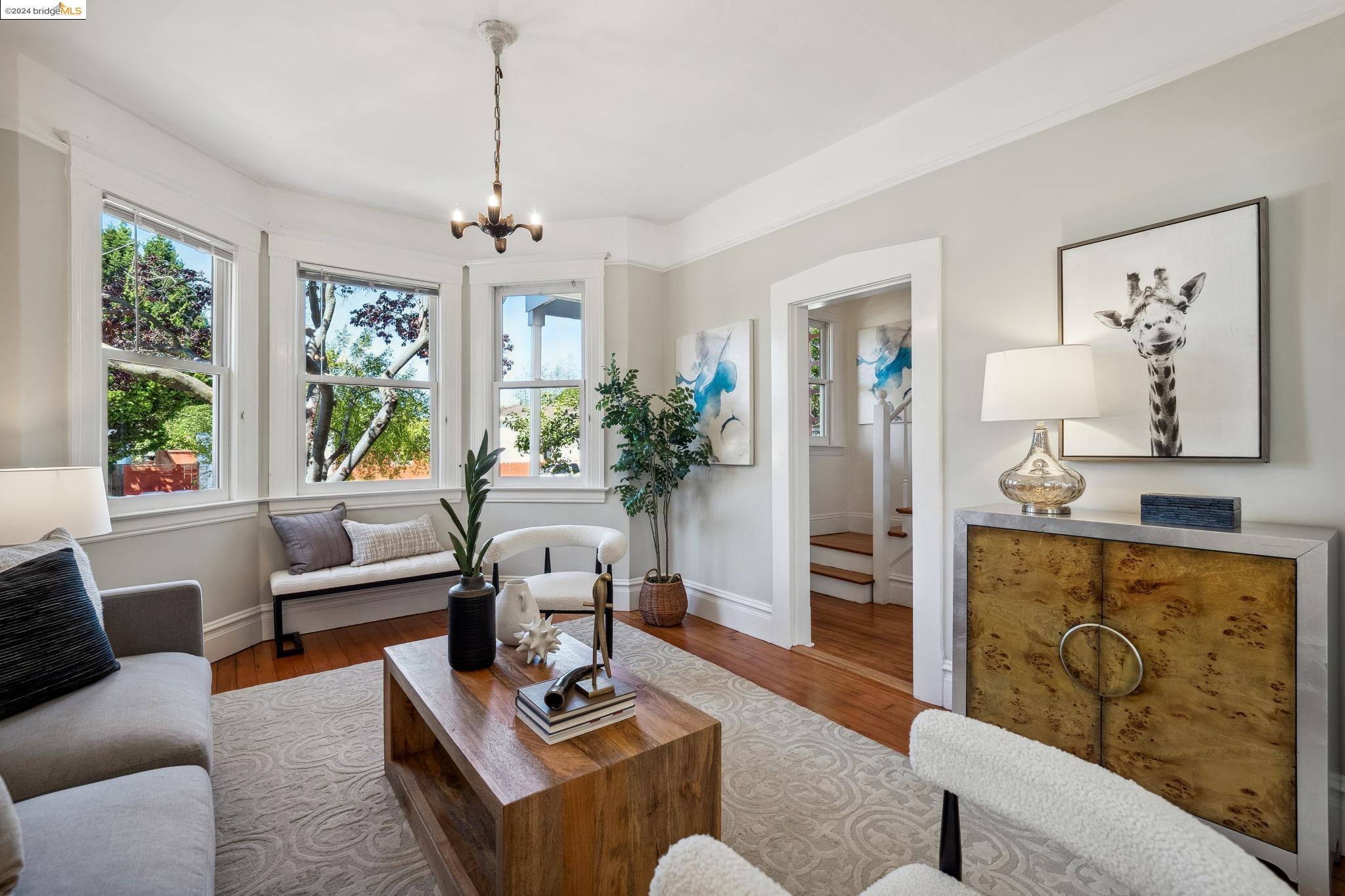 2533 California
