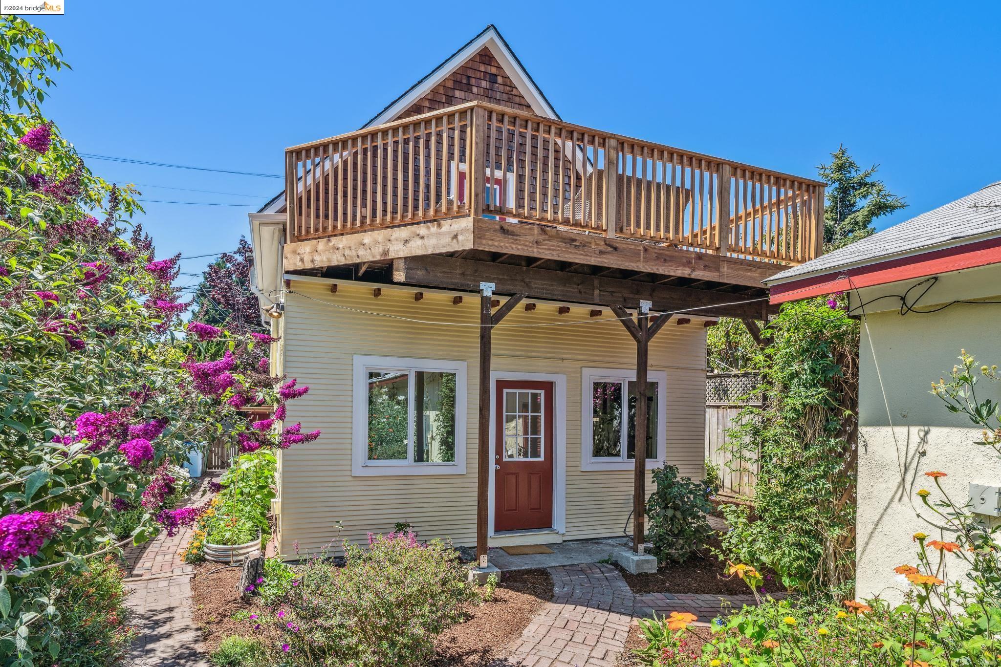 2533 California