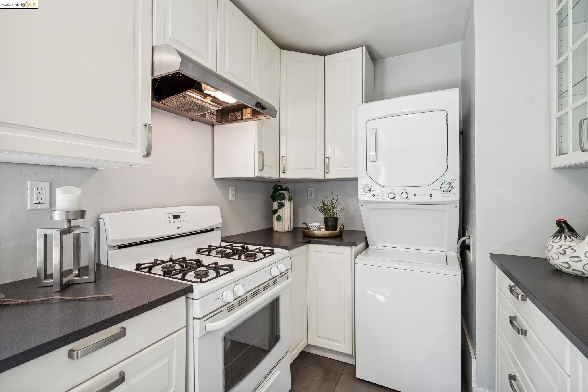 2533 California