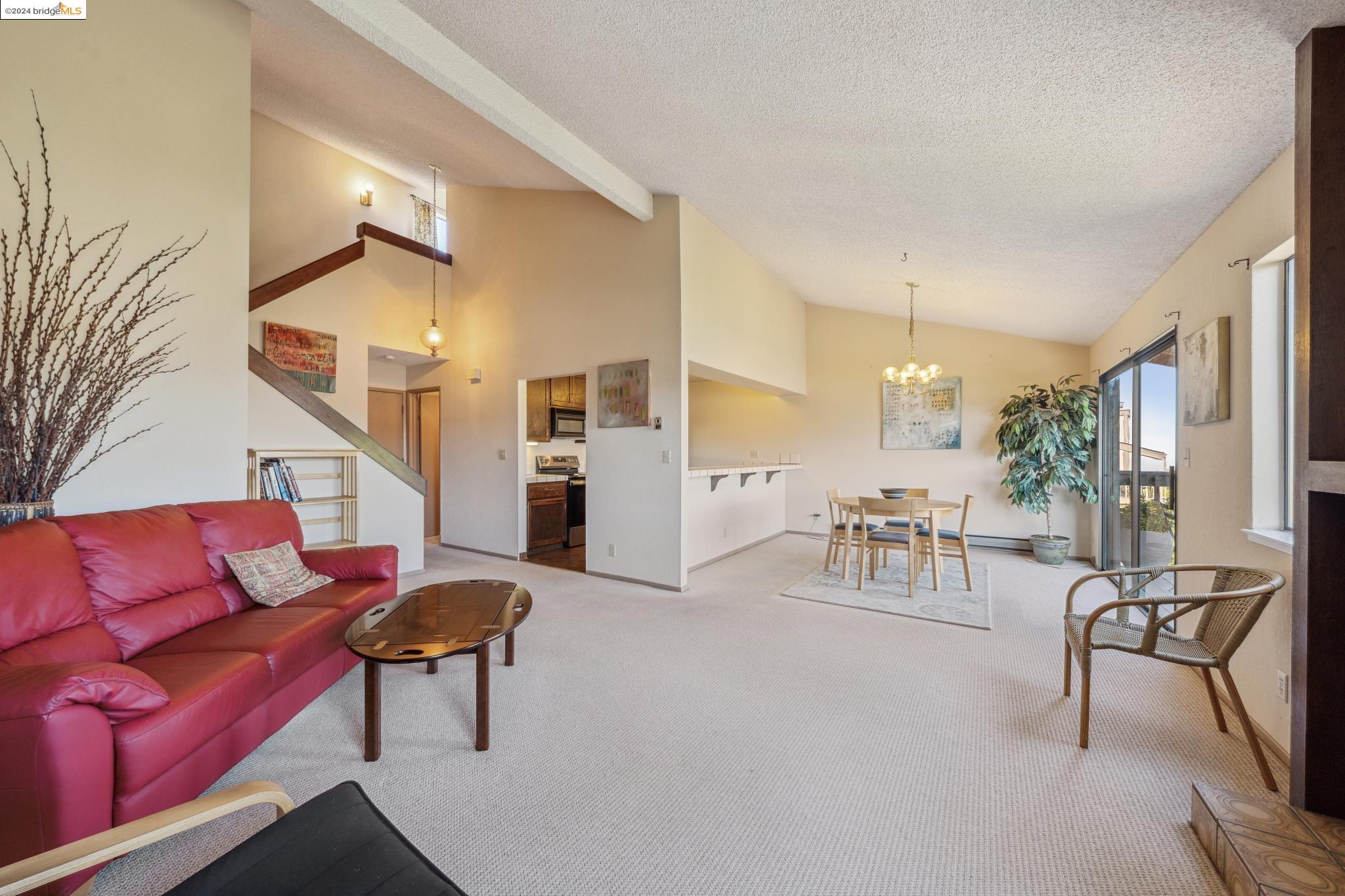 406 Vista Heights Rd