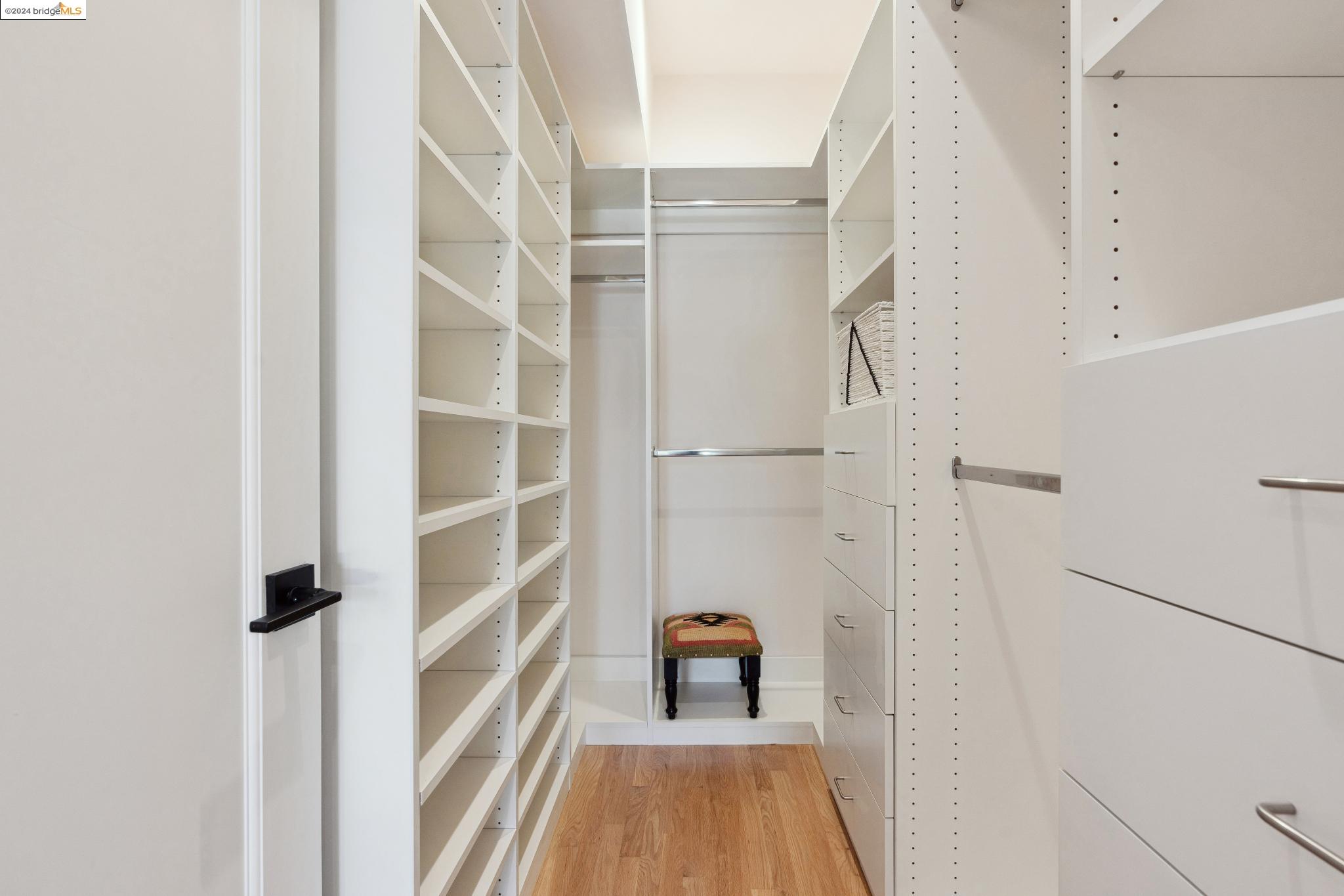 462 44th Street