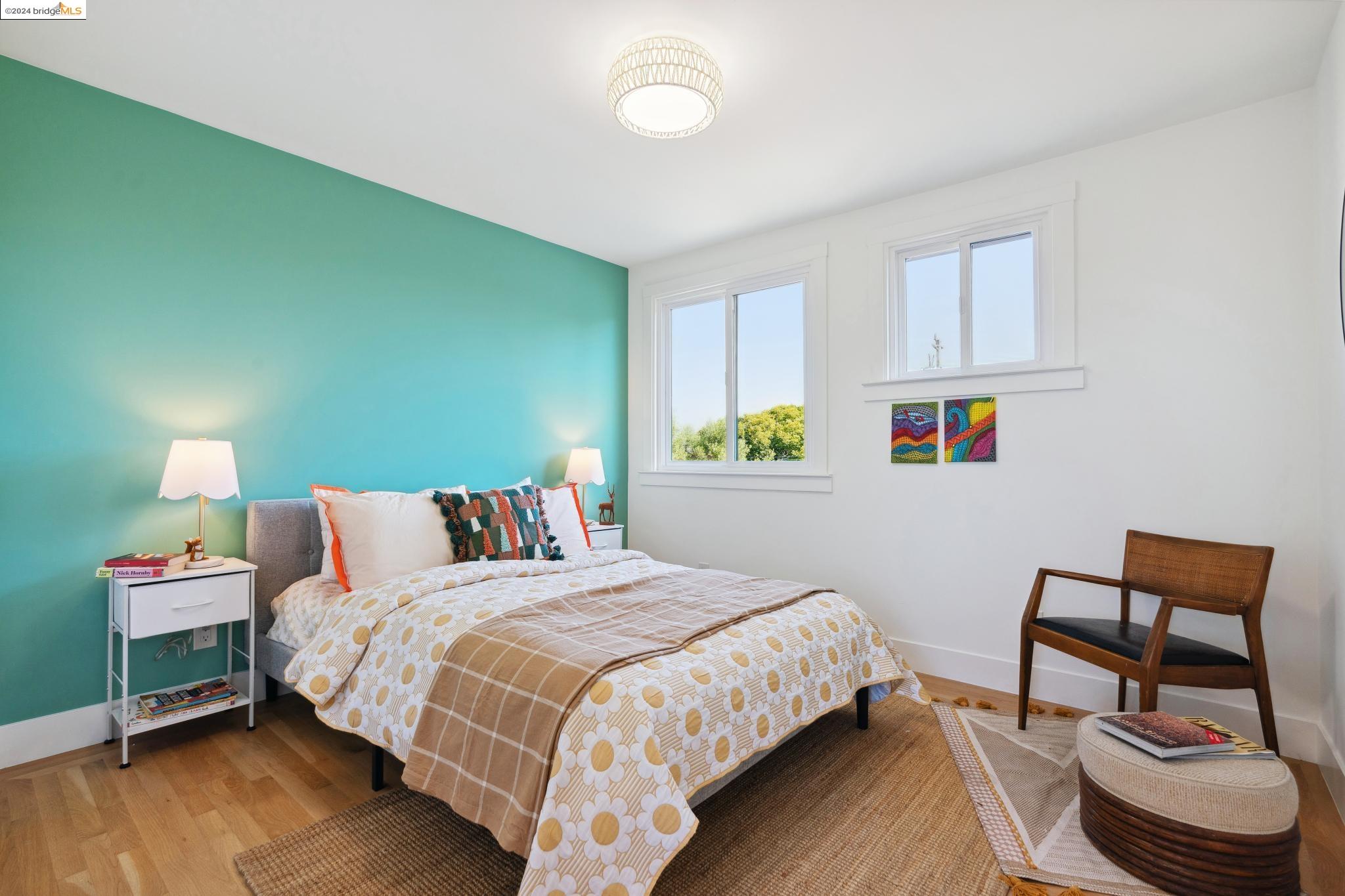 462 44th Street