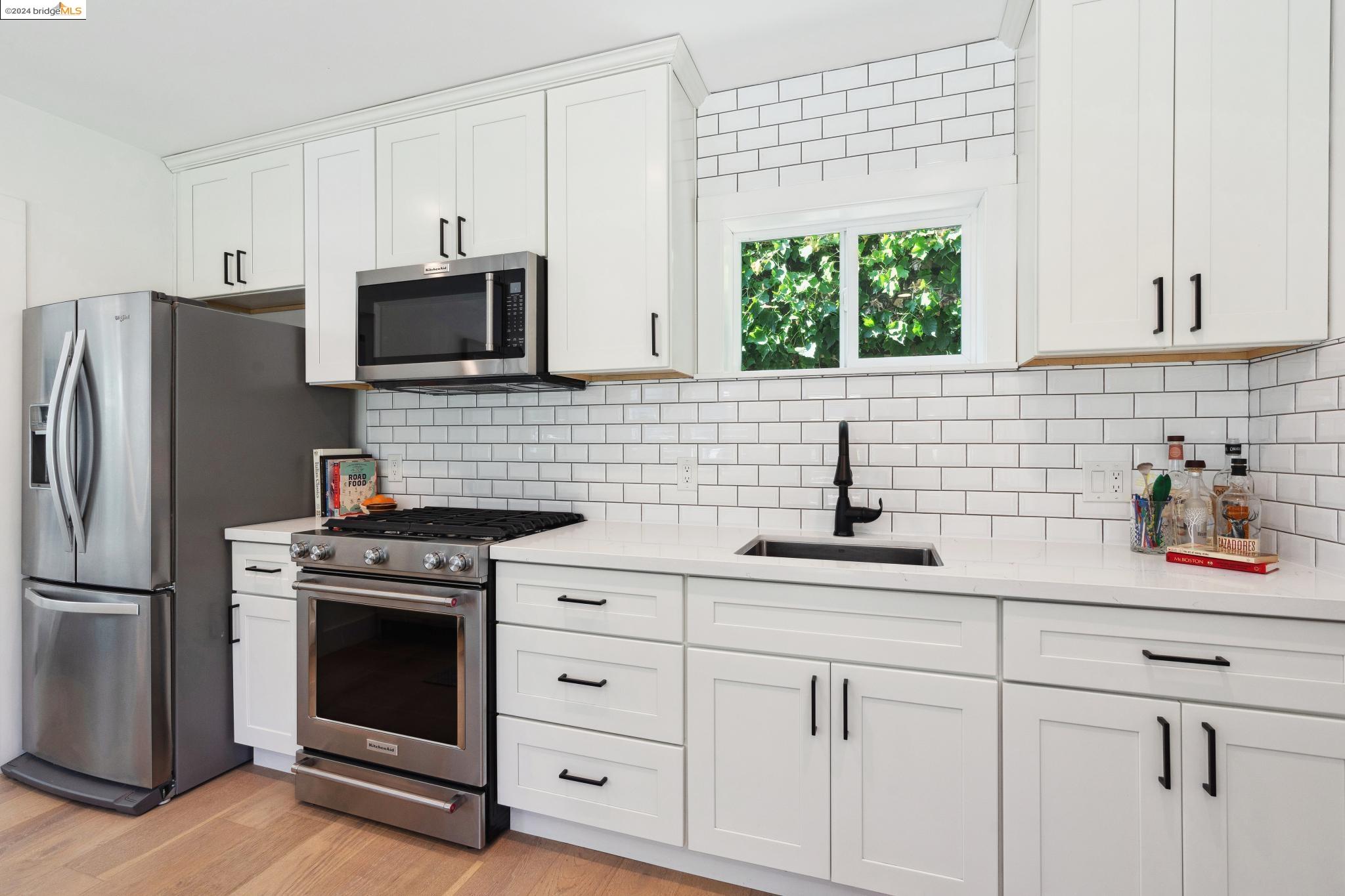 462 44th Street