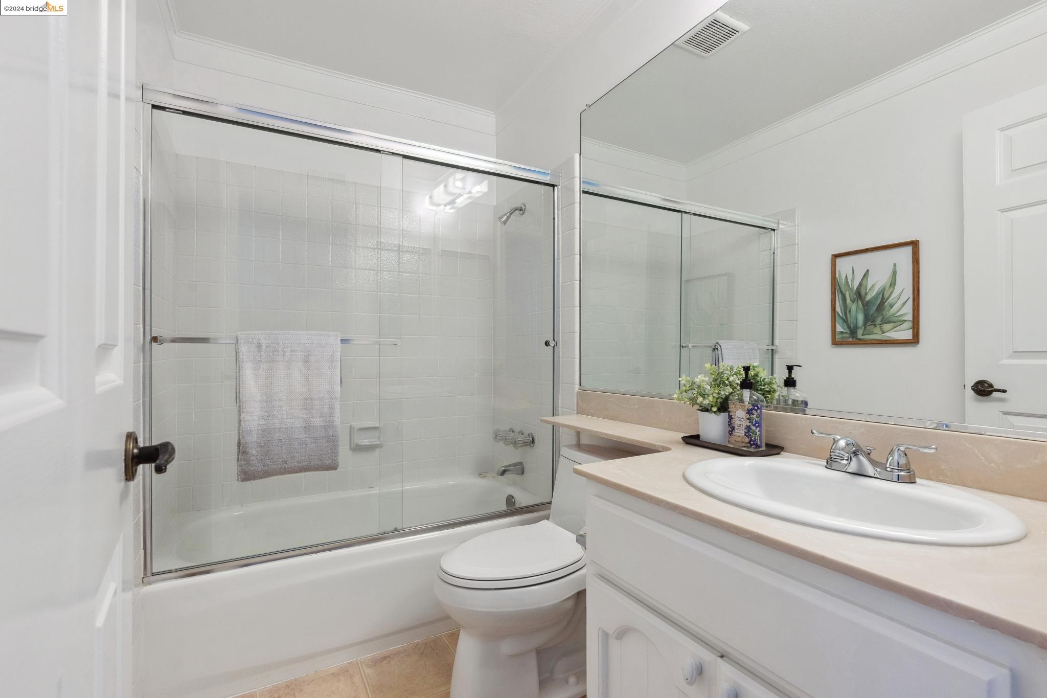 211 Cheswick Ct