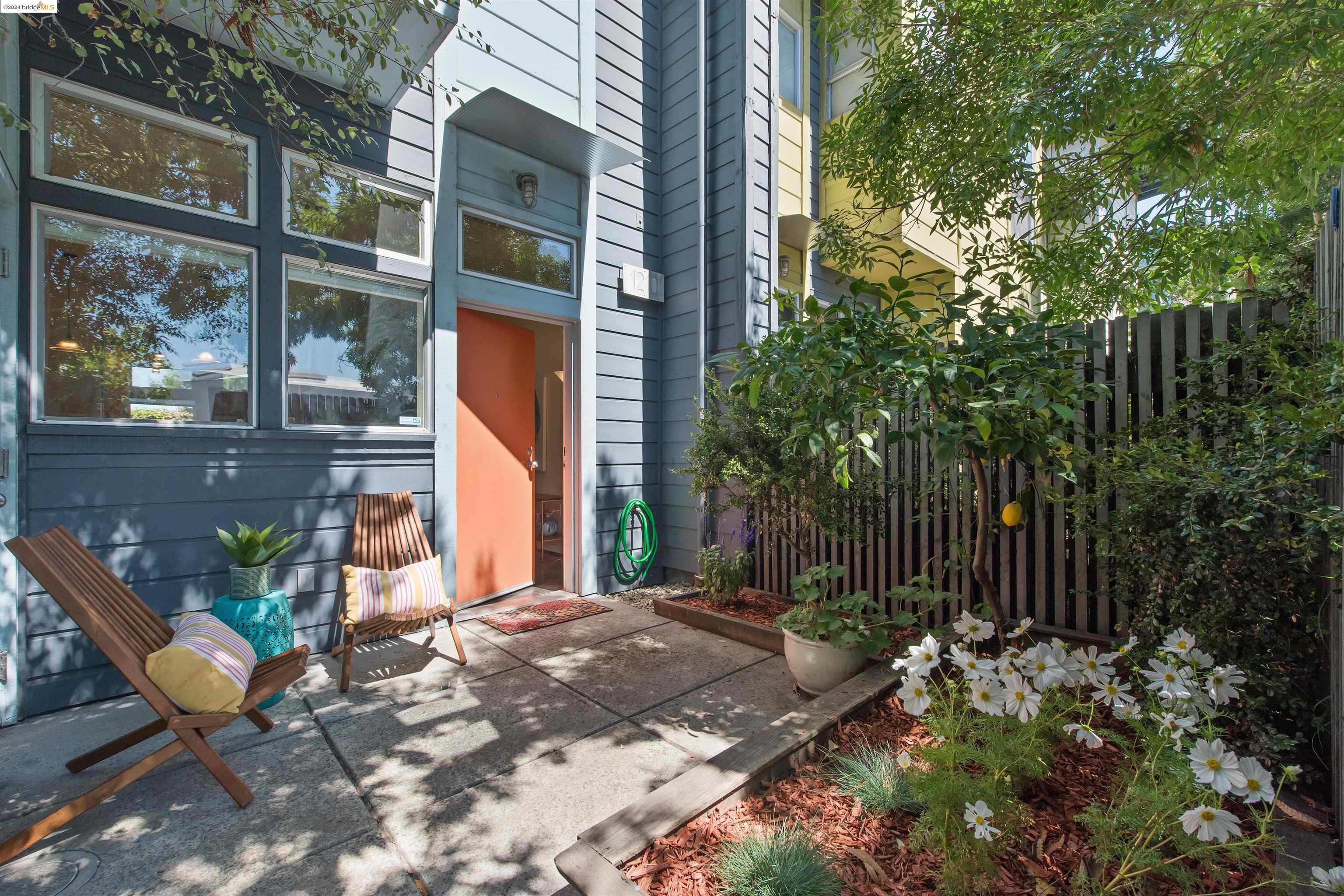 1210 32nd st