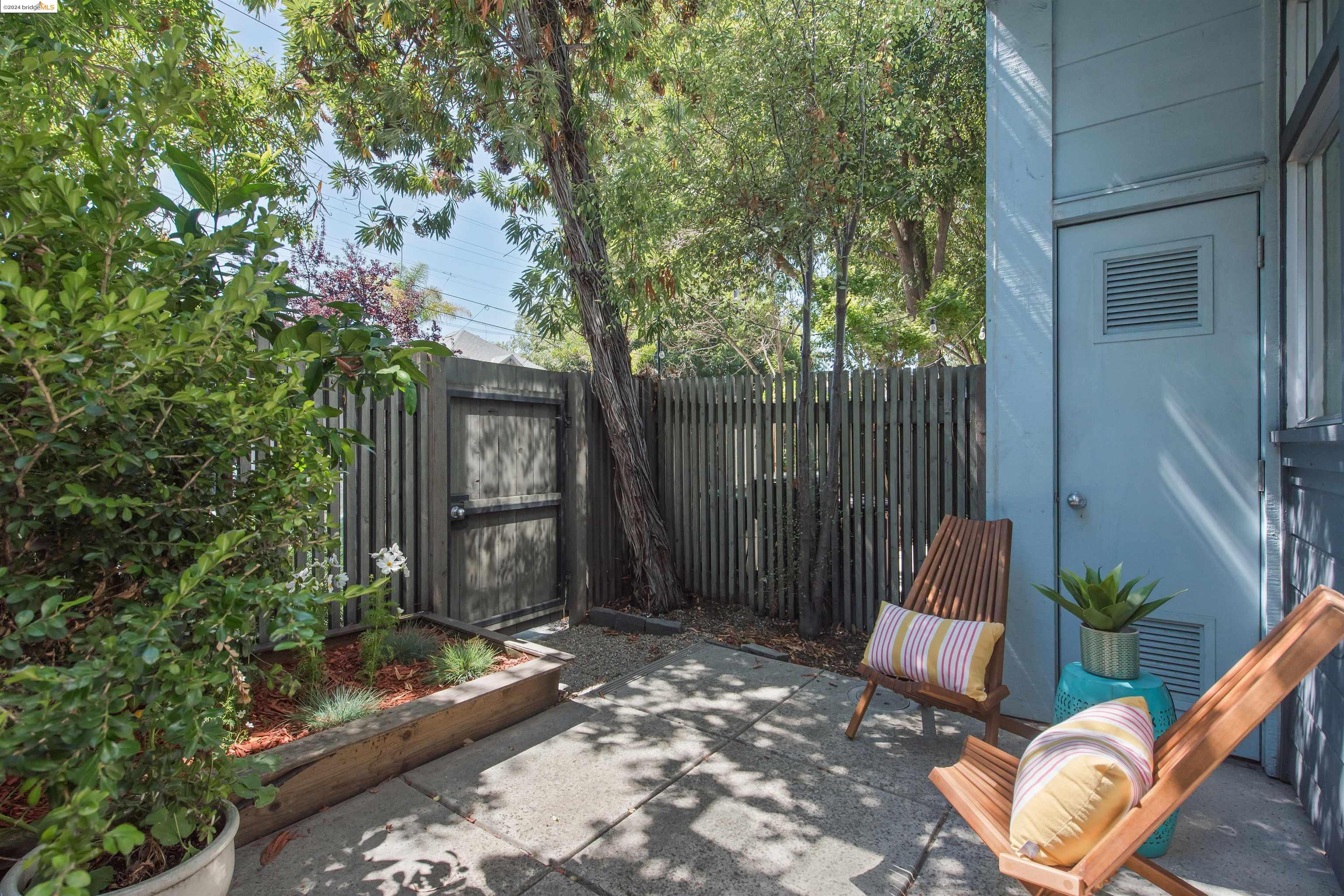 1210 32nd st
