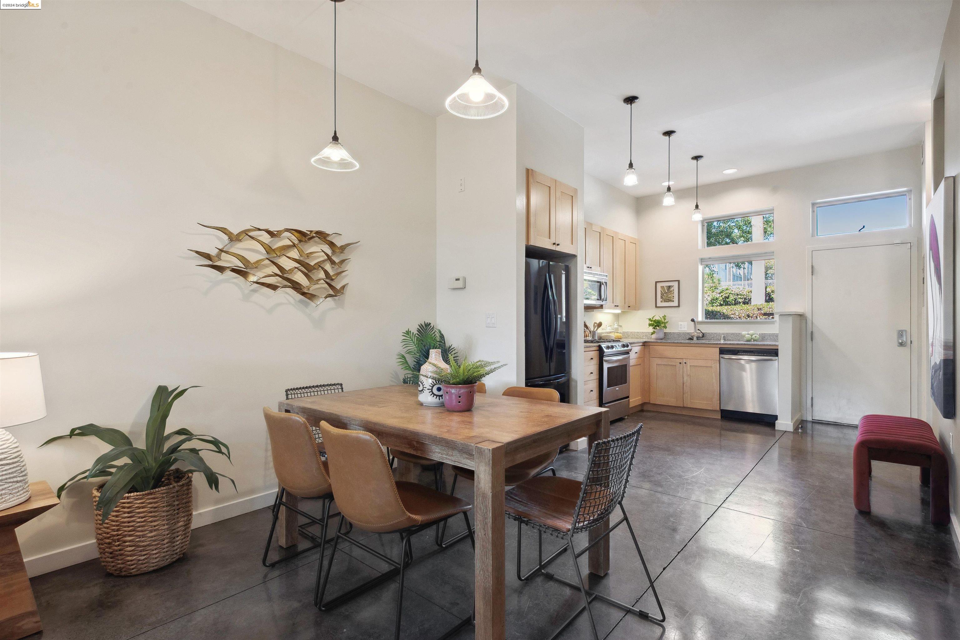 1210 32nd st