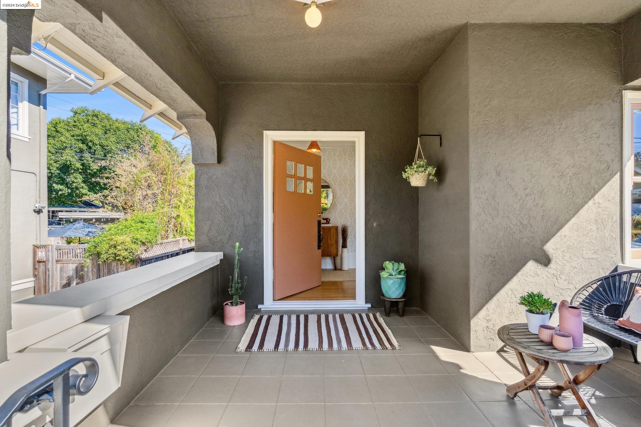 348 GLENDALE Ave