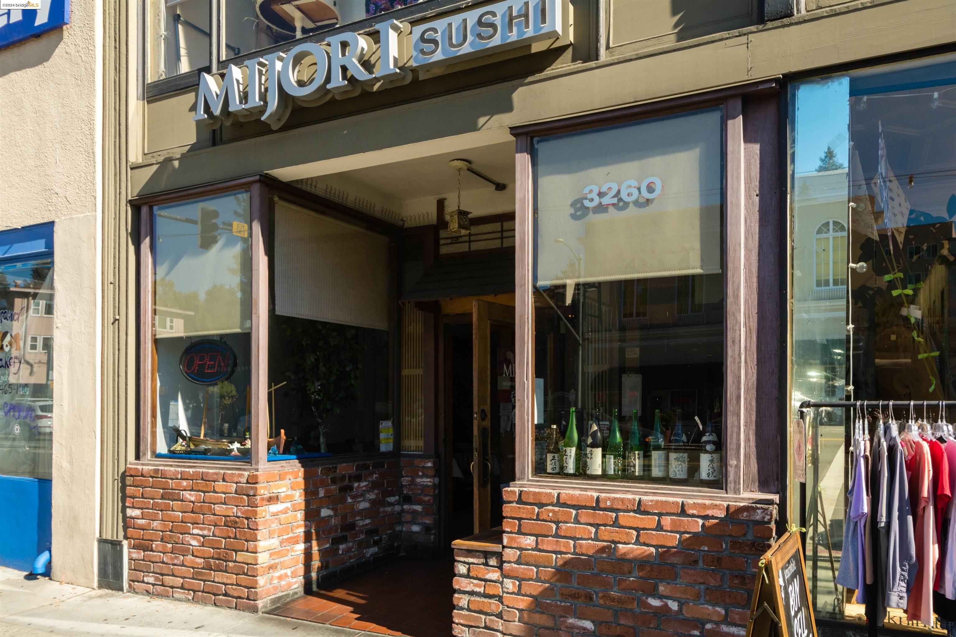 325 Vernon Street # 305