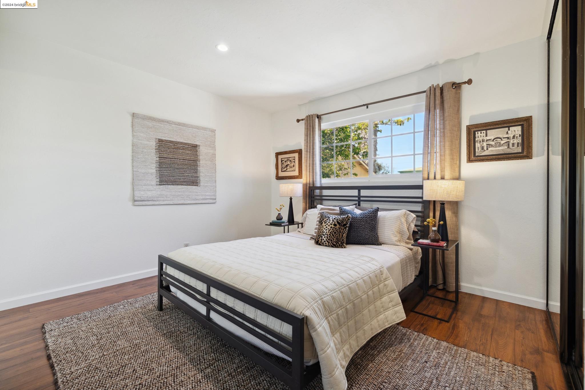 261 S 42Nd St