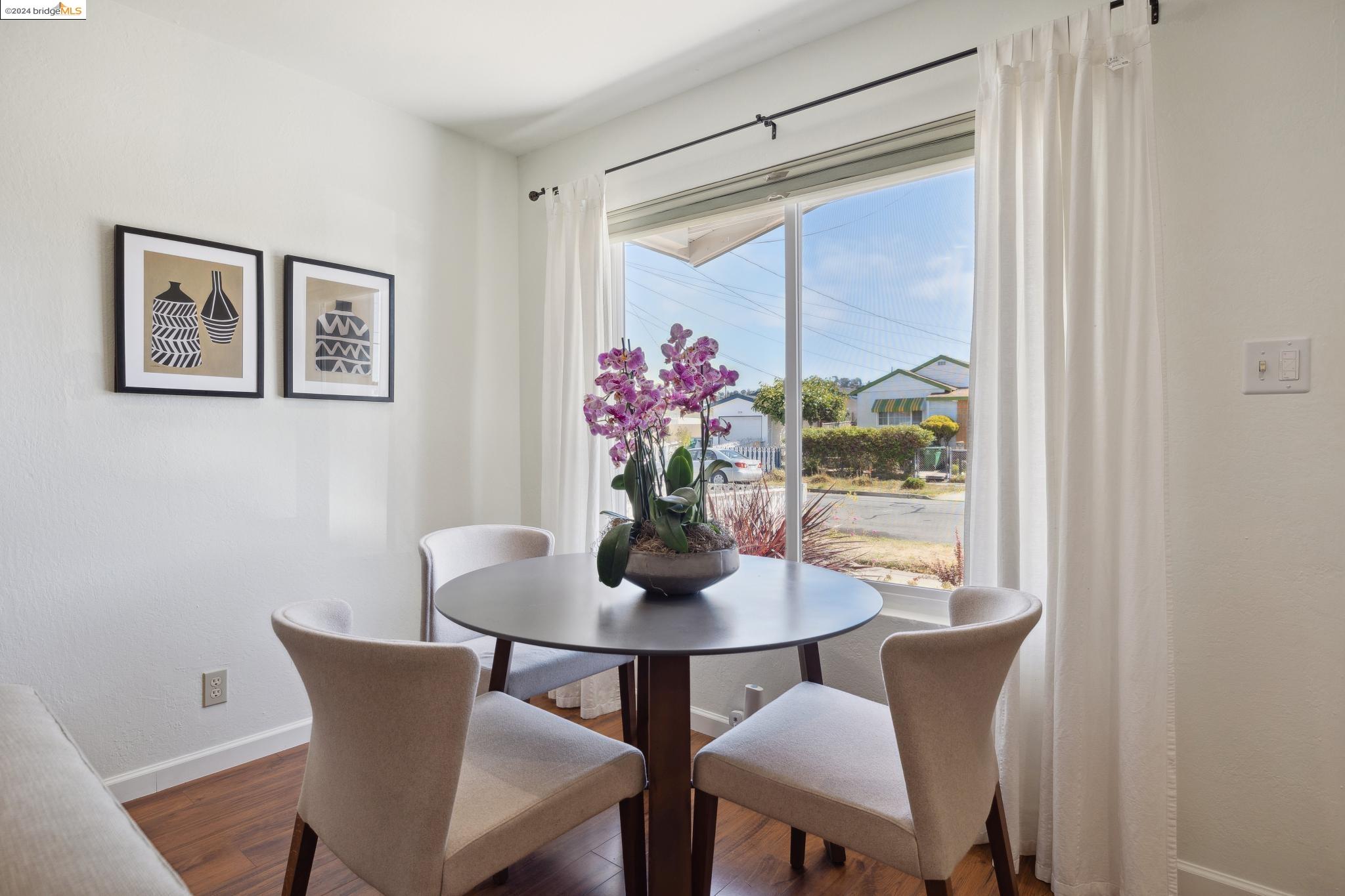261 S 42Nd St