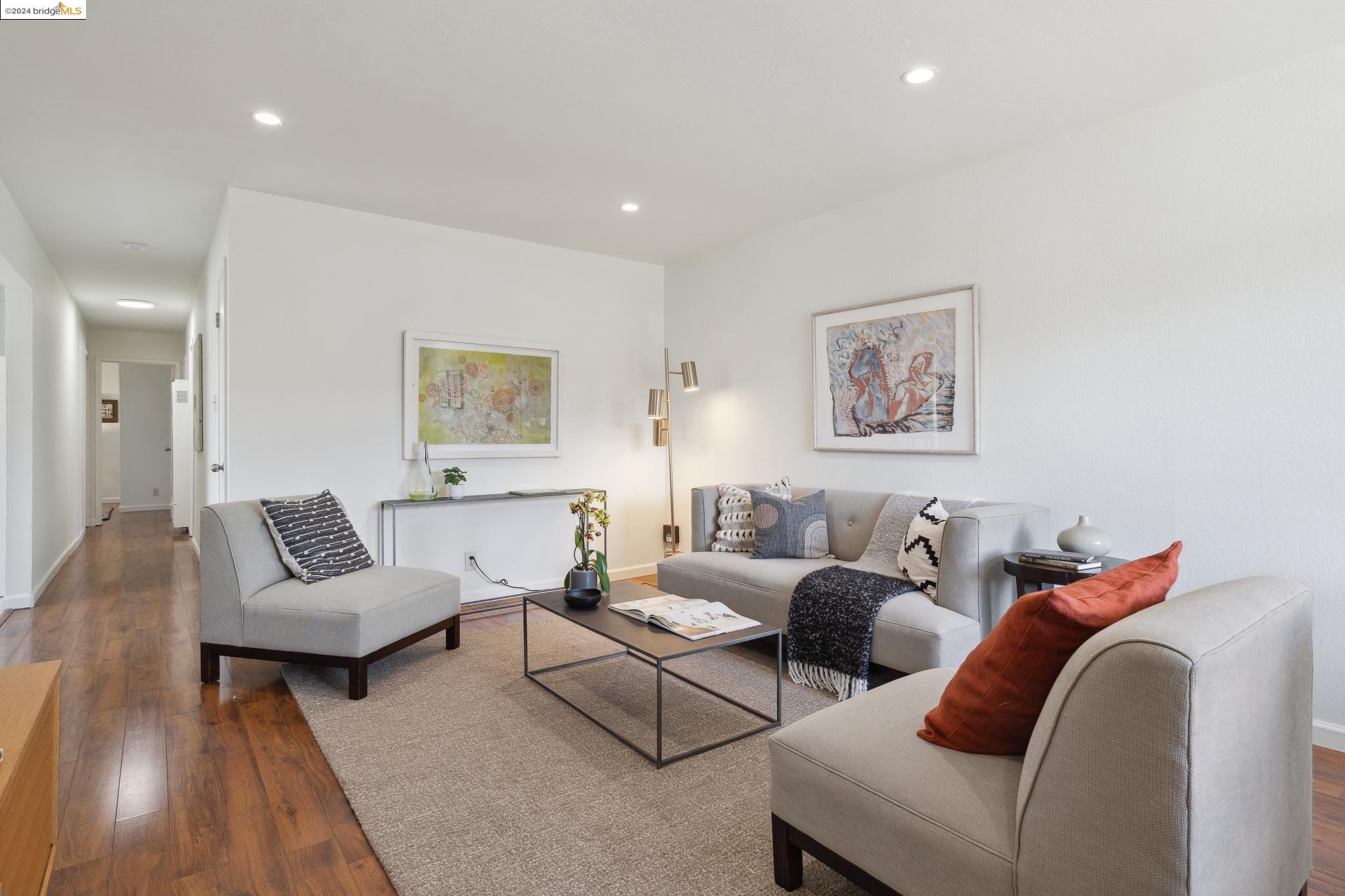 261 S 42Nd St