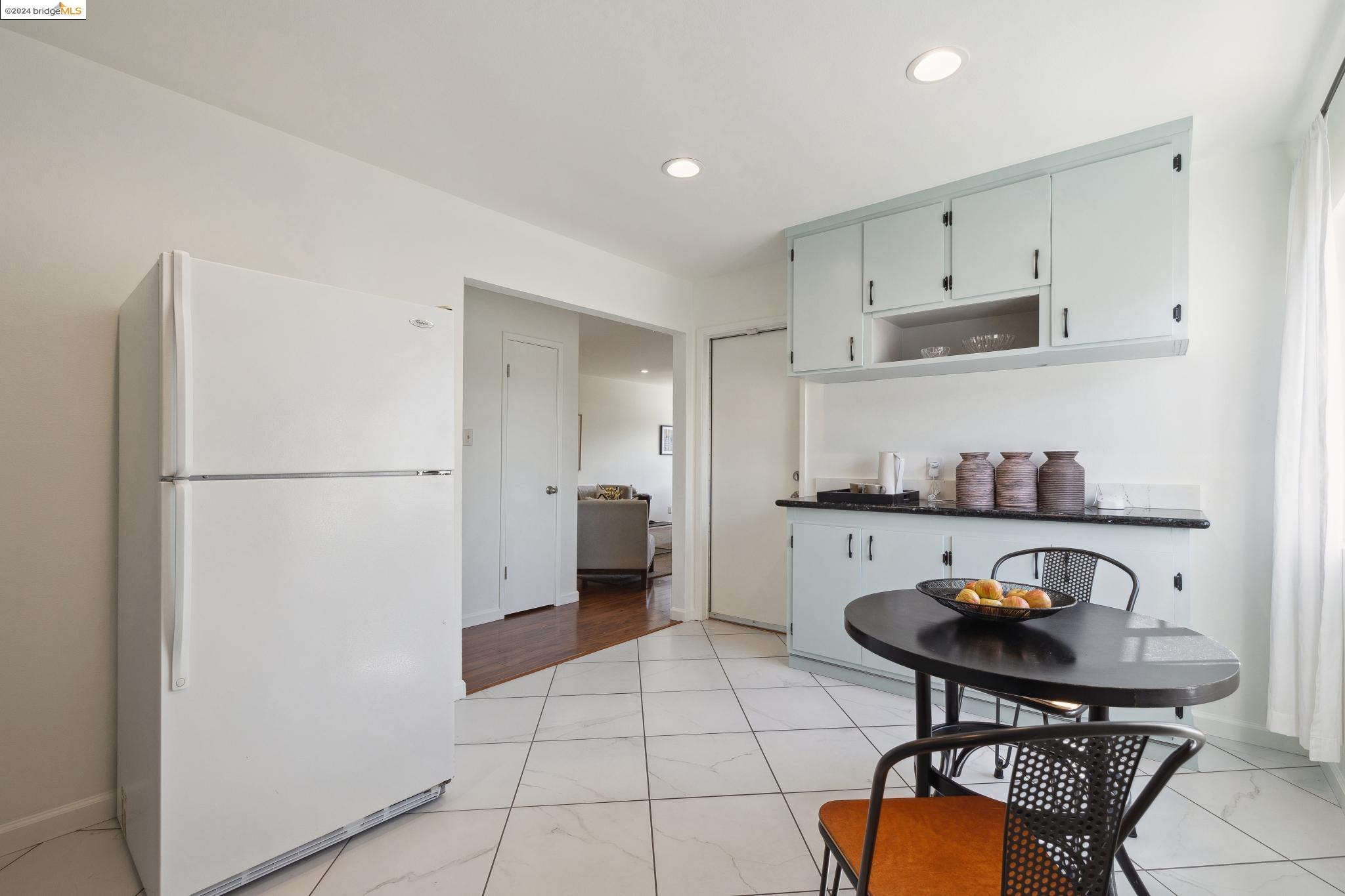 261 S 42Nd St