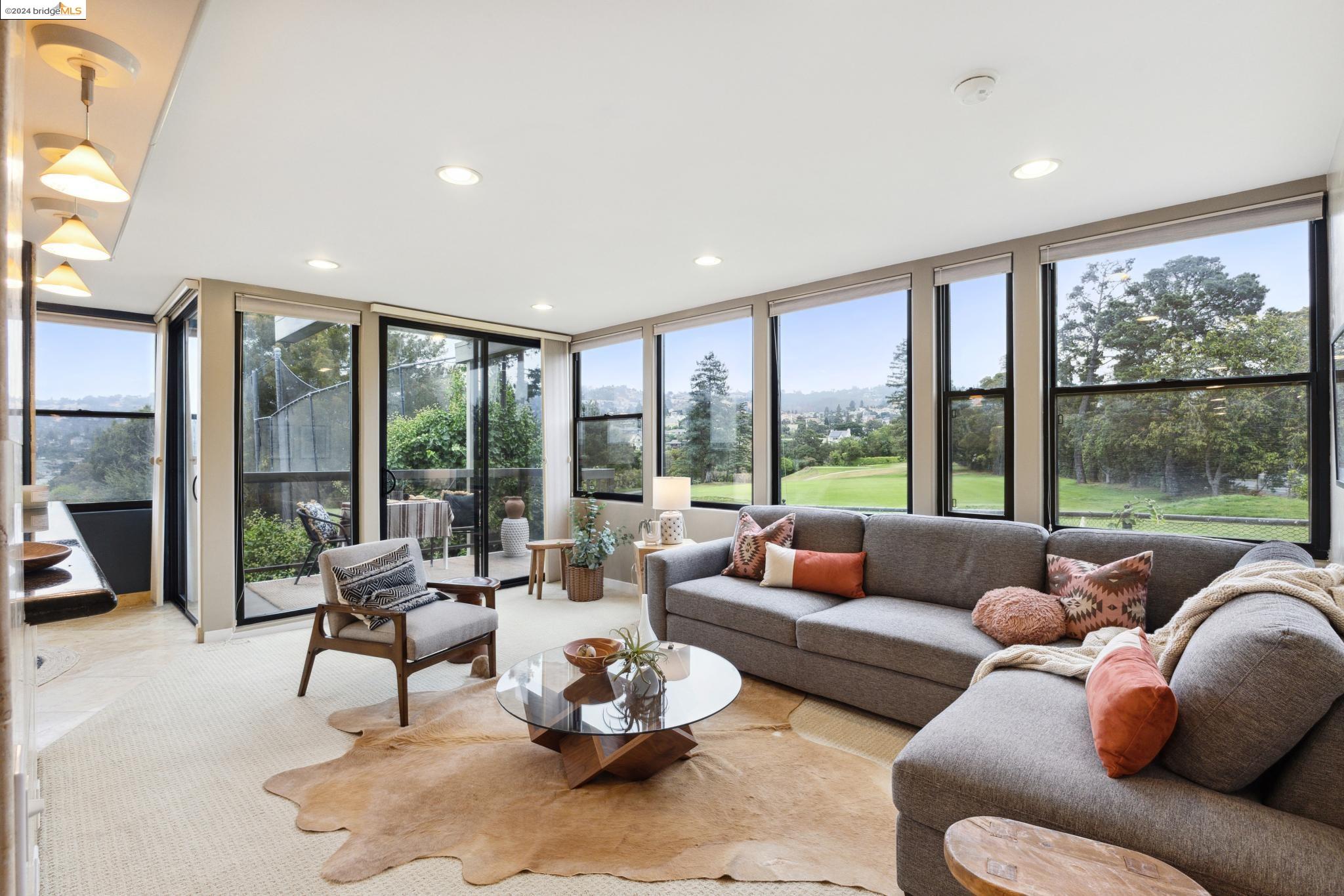 5400 Broadway Ter # 206