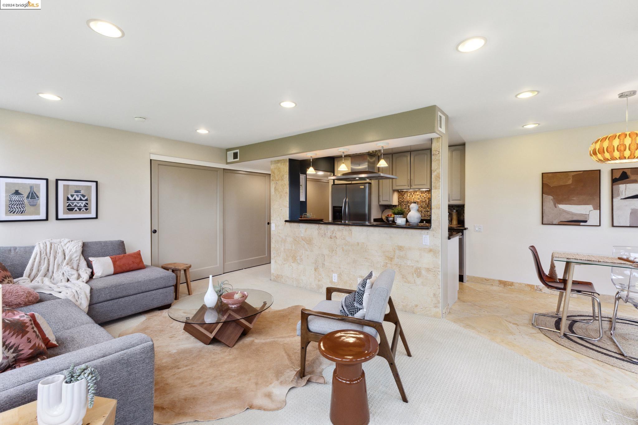 5400 Broadway Ter # 206