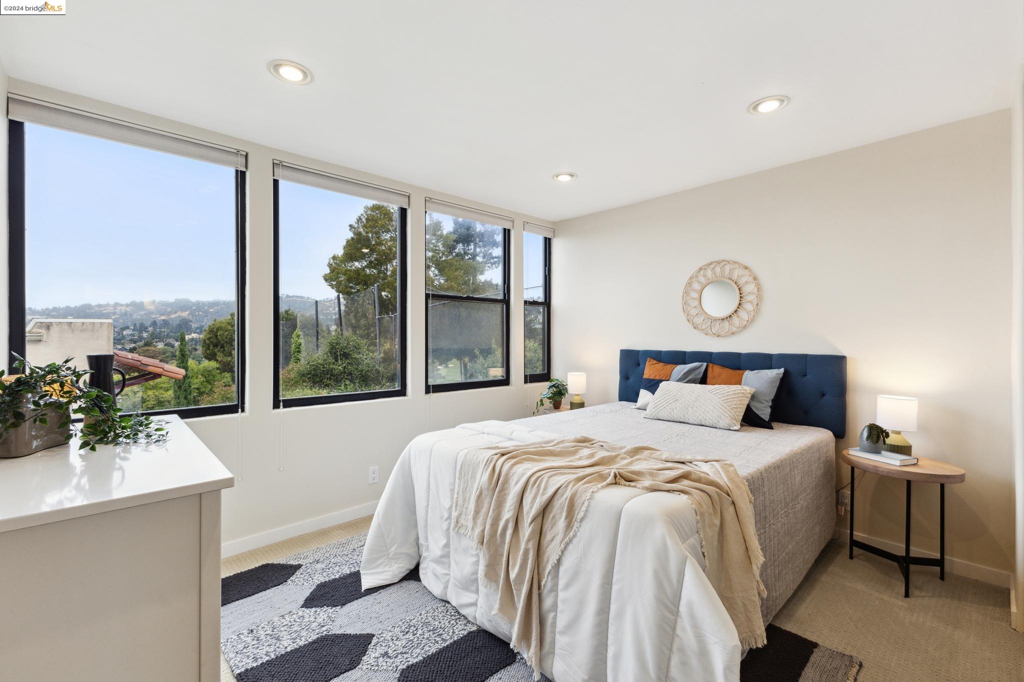 5400 Broadway Ter # 206