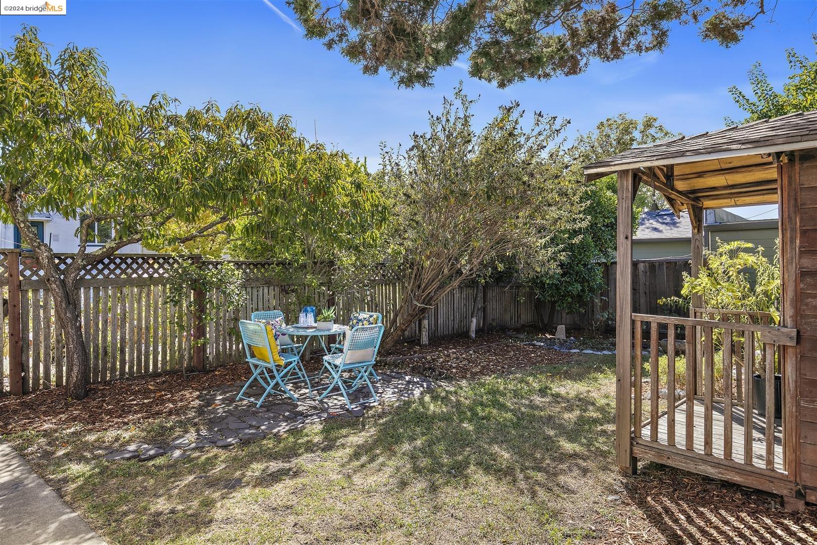 107 Ramona Ave
