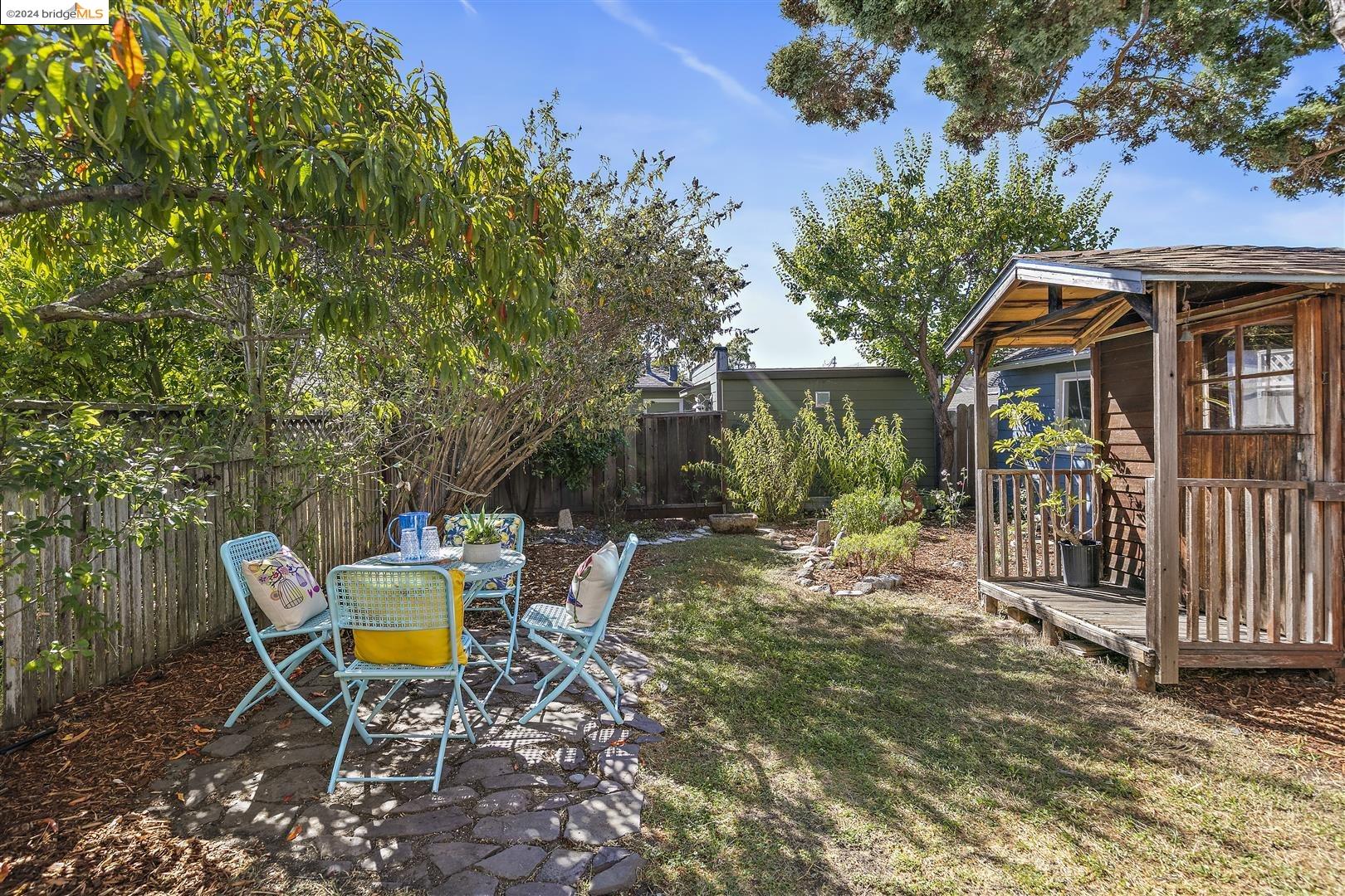 107 Ramona Ave