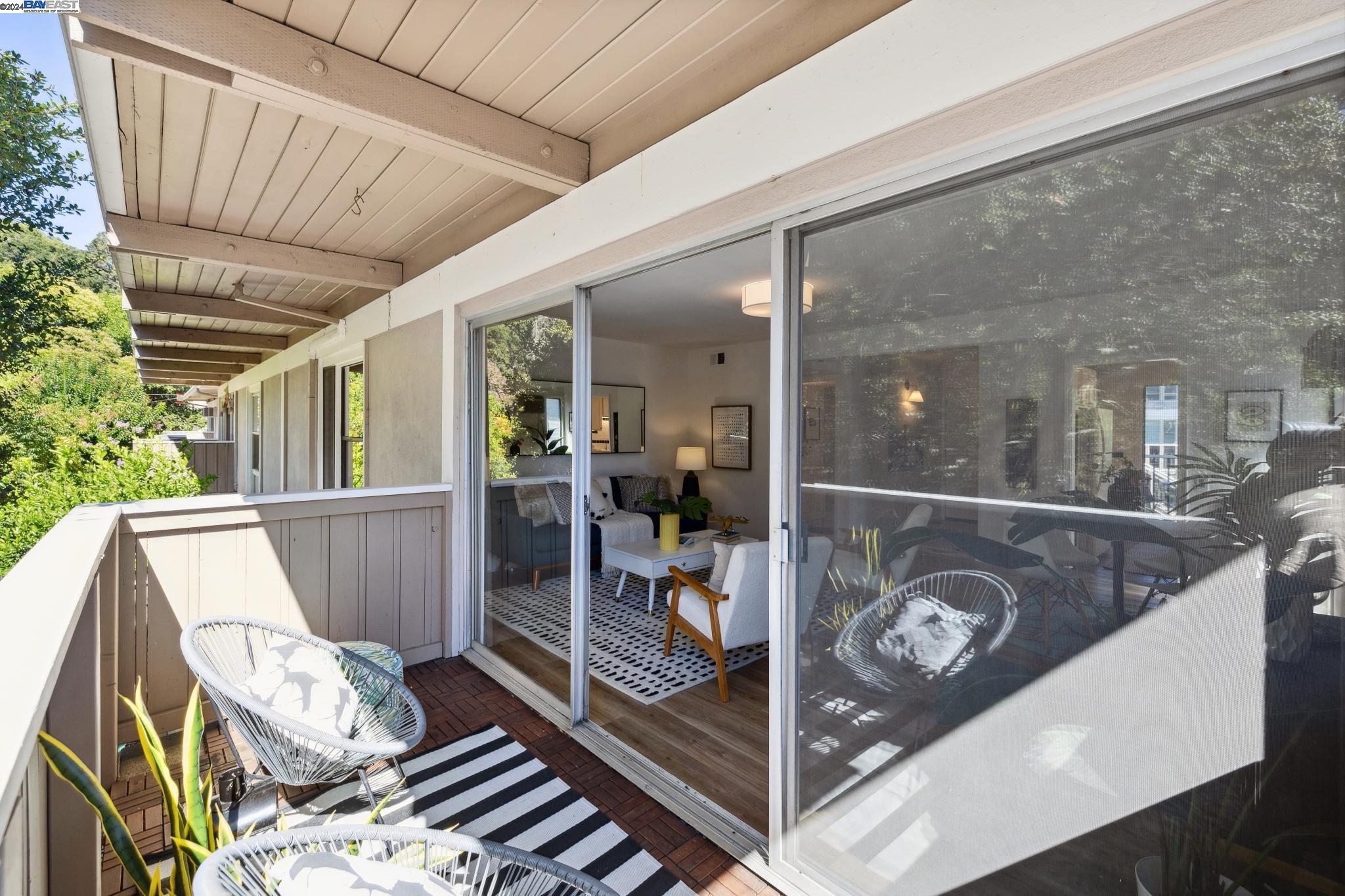 2121 DONALD DRIVE # 18