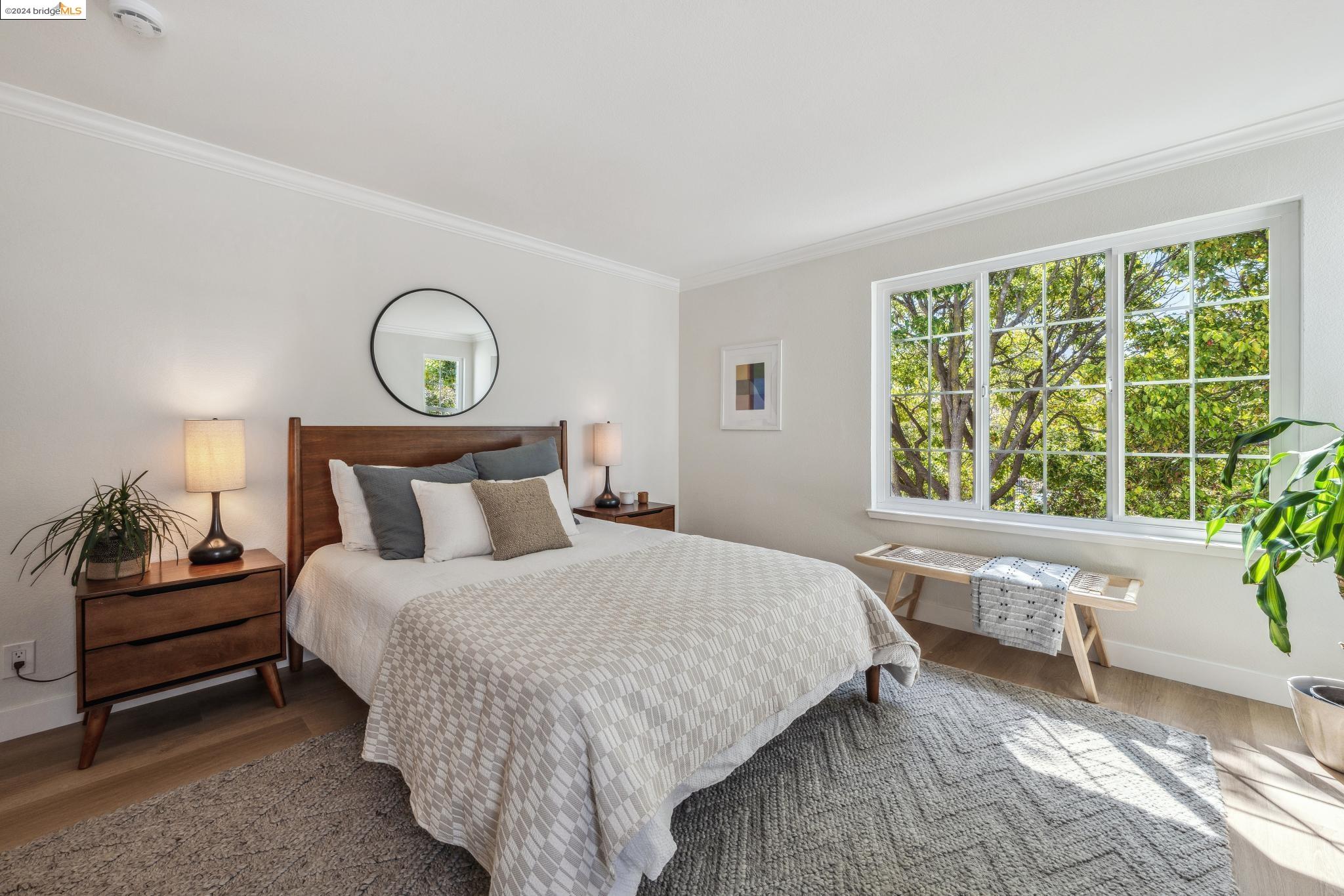107 Commodore Dr