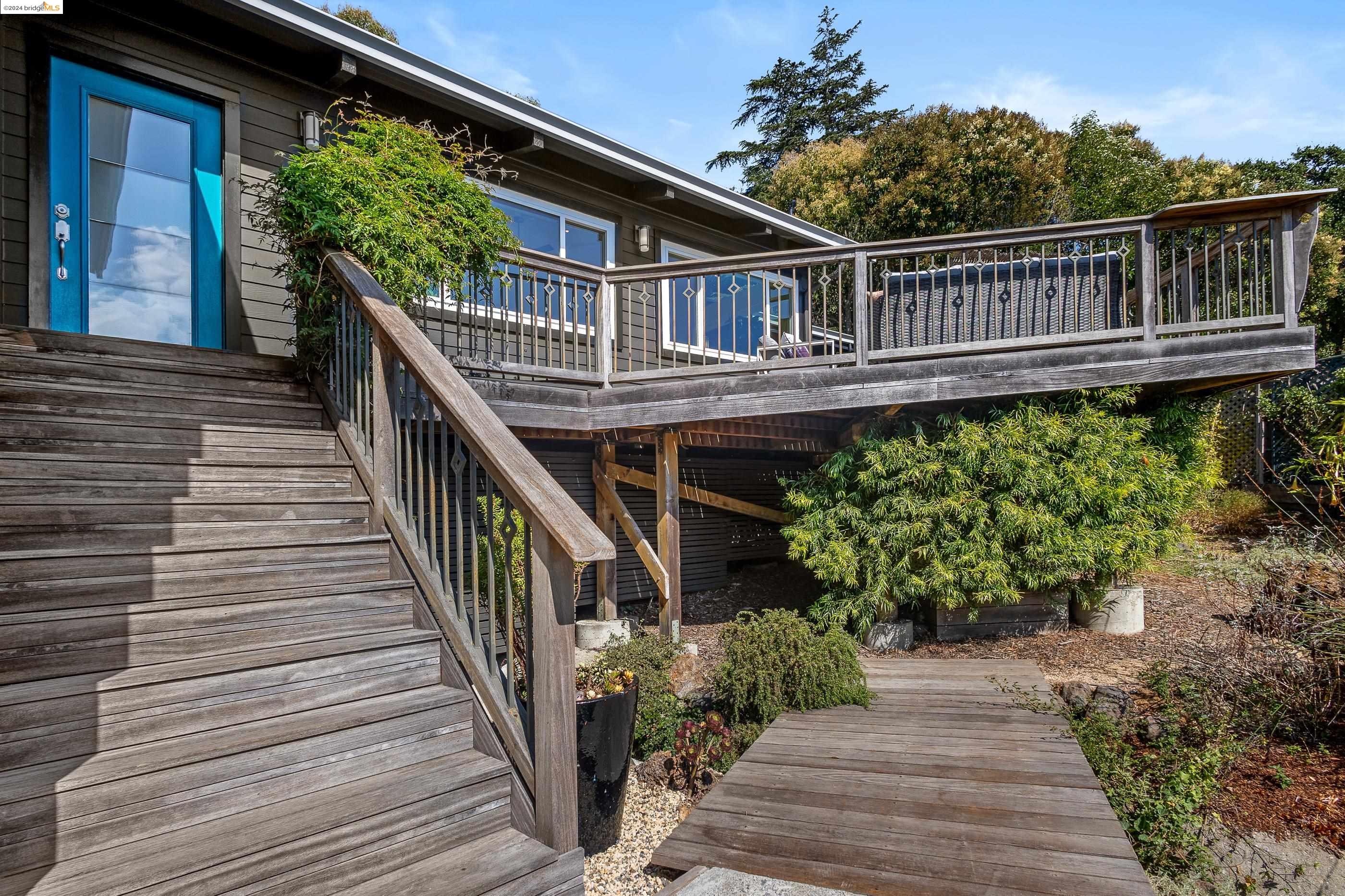 840 Seaview Drive