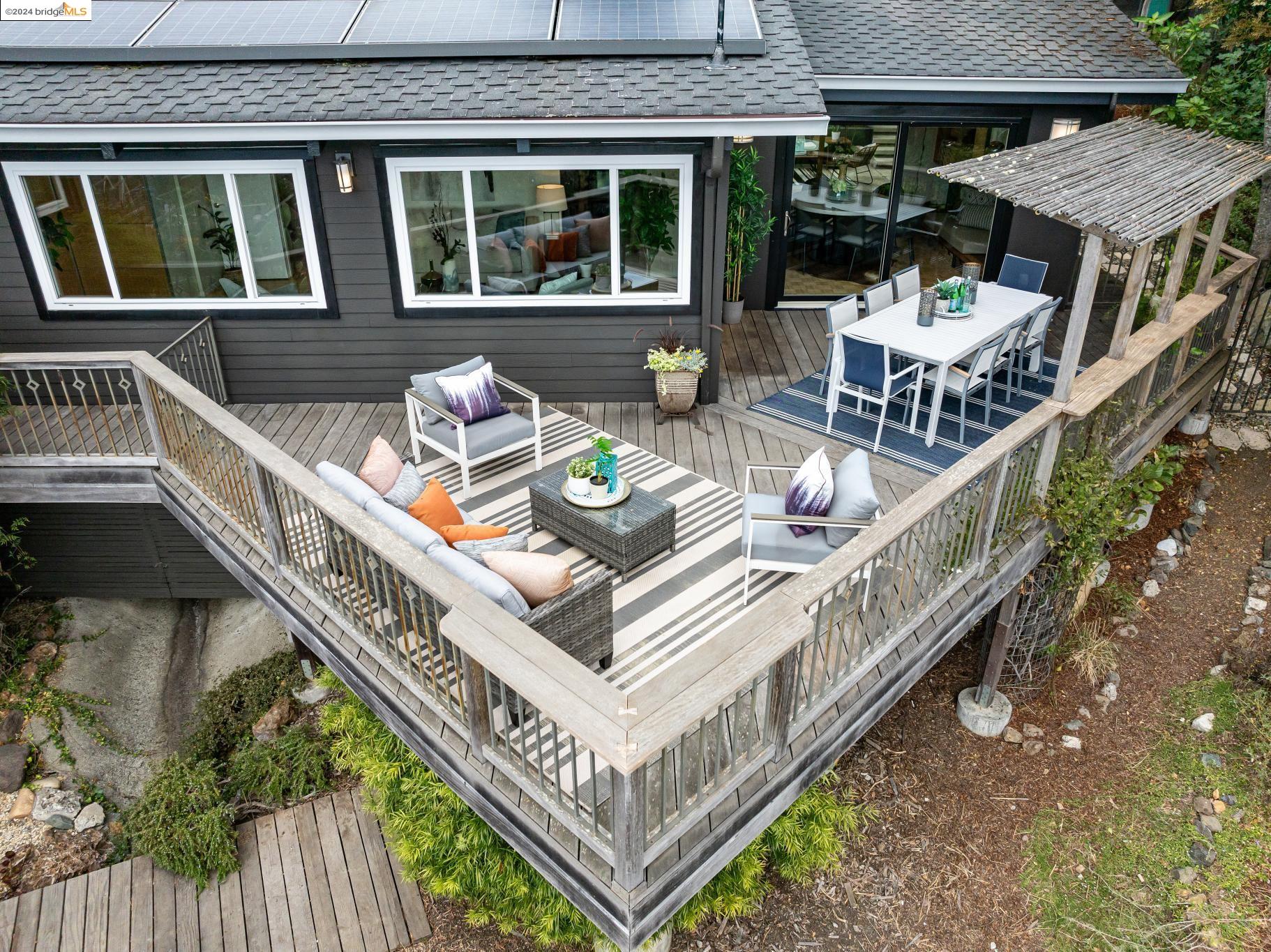 840 Seaview Drive