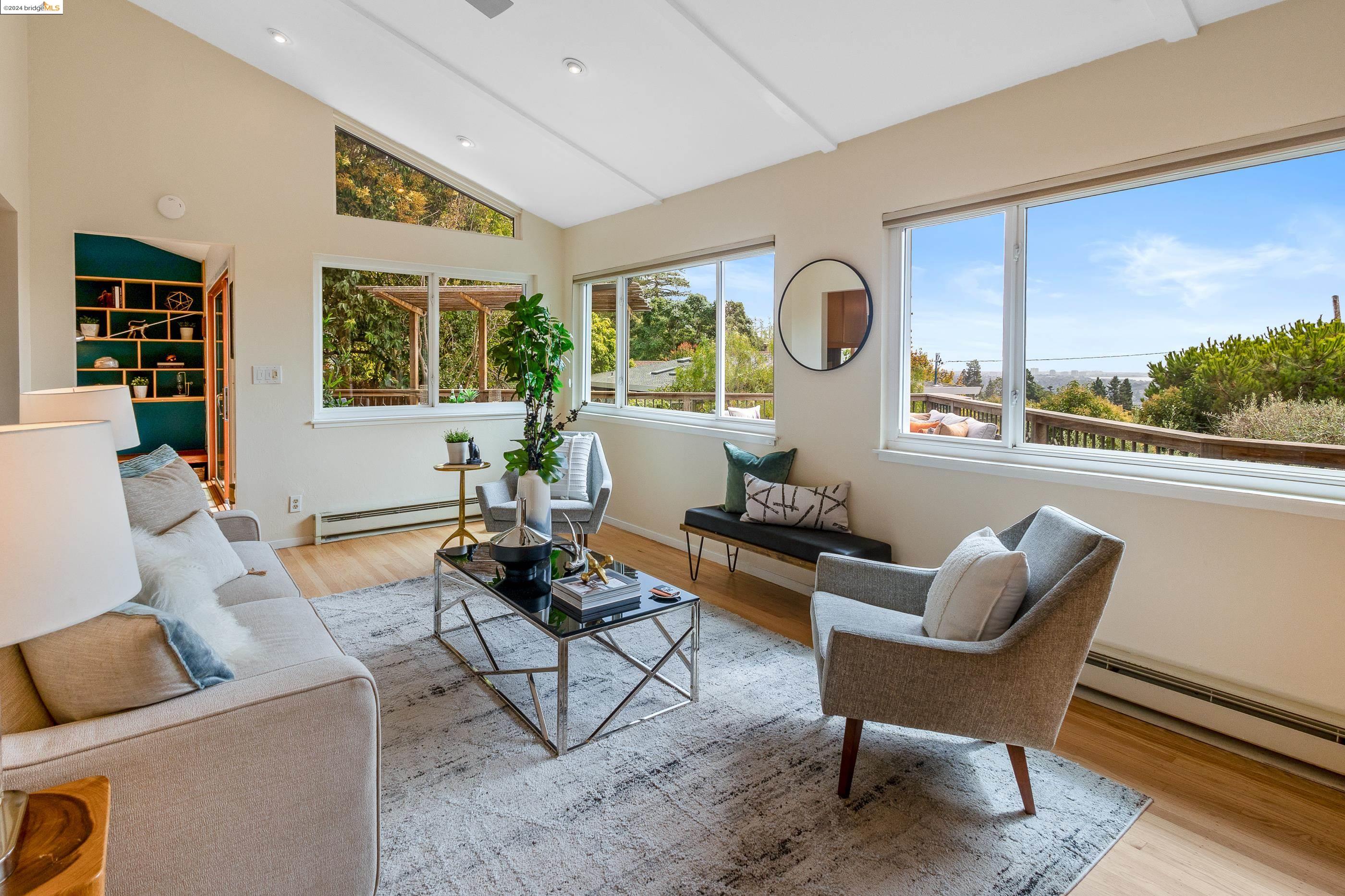 840 Seaview Drive