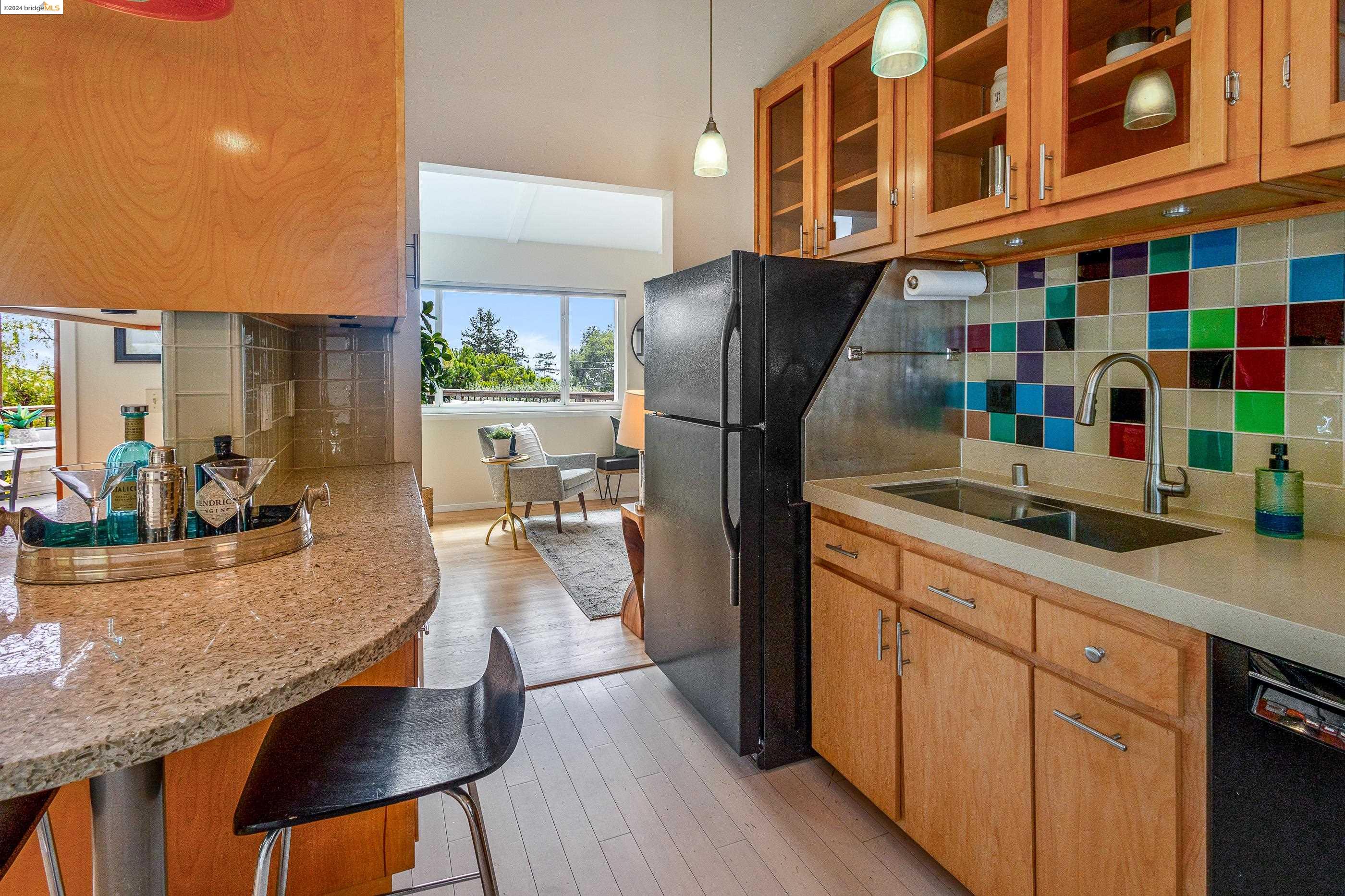 840 Seaview Drive