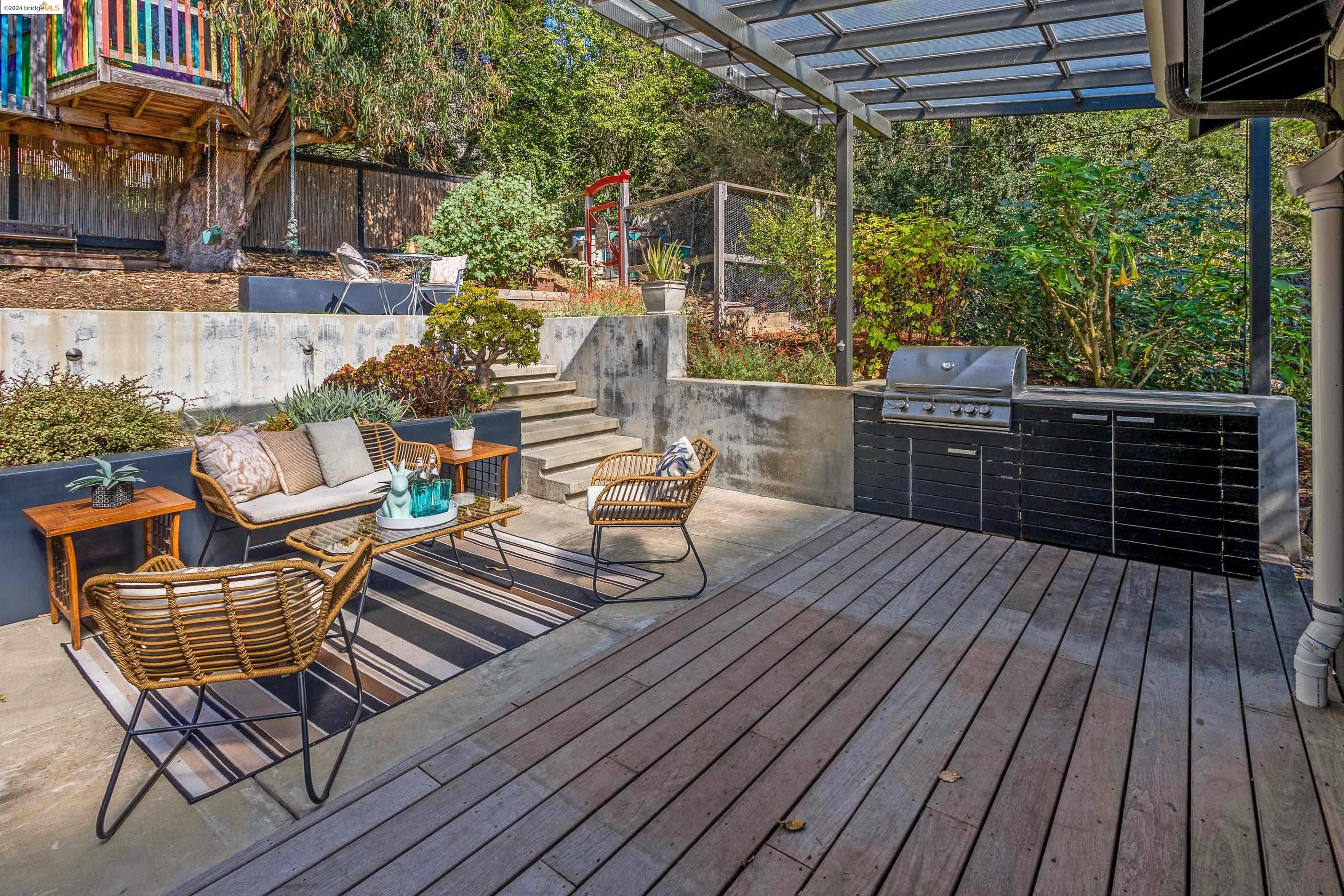 840 Seaview Drive