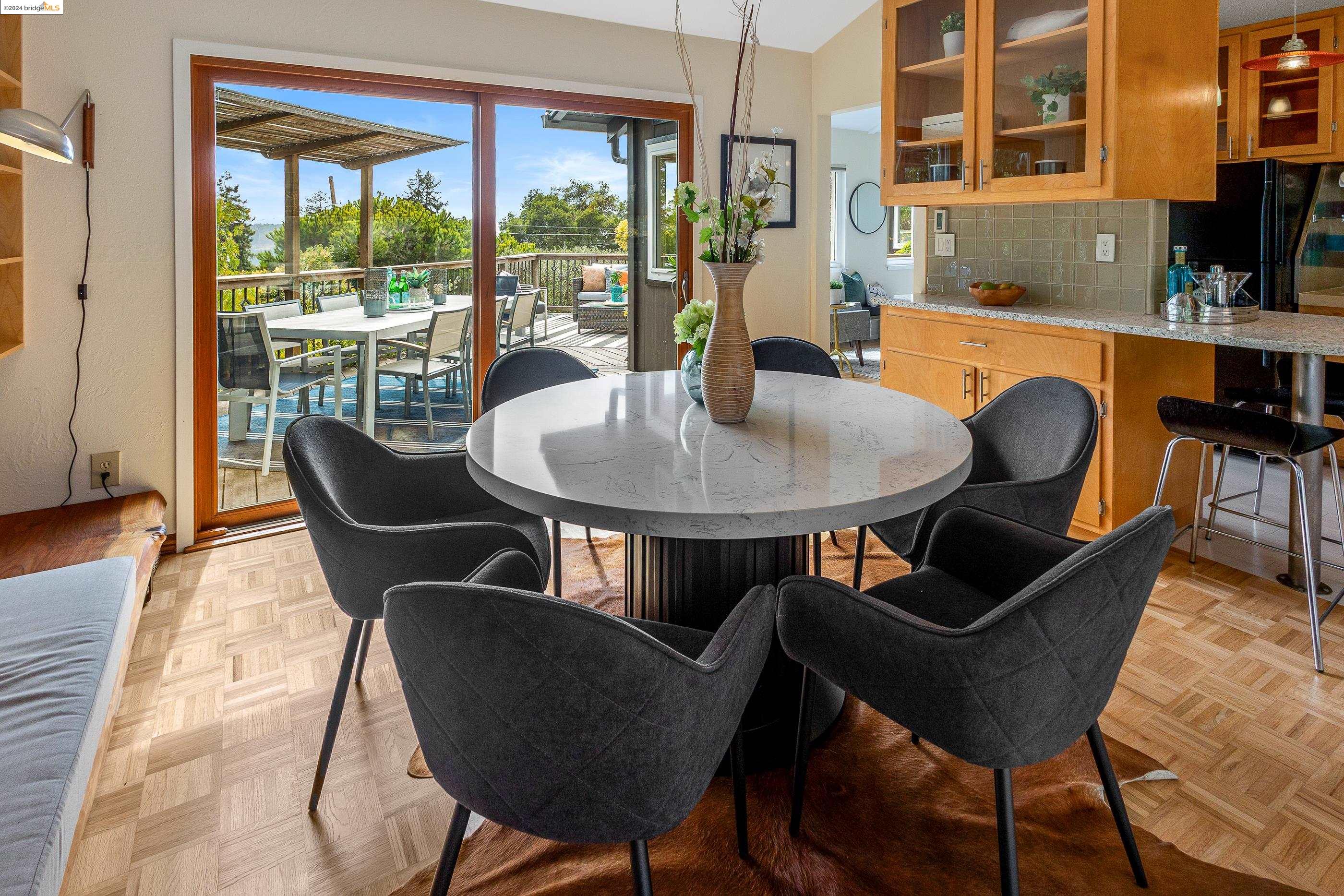 840 Seaview Drive