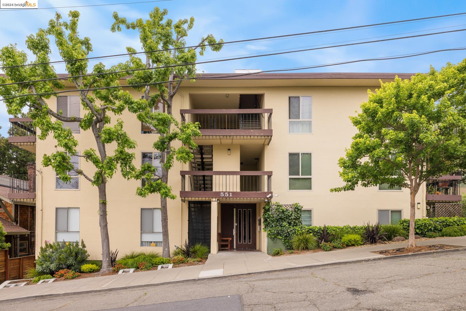 551 Jean Street # 206