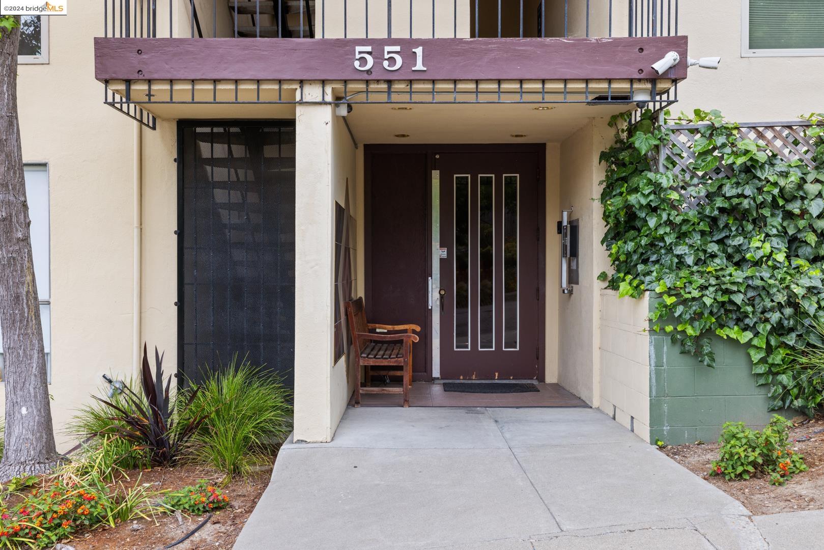 551 Jean Street # 206