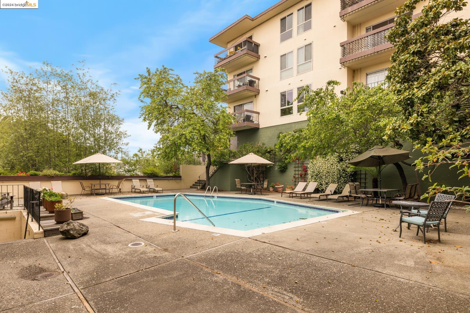 551 Jean Street # 206