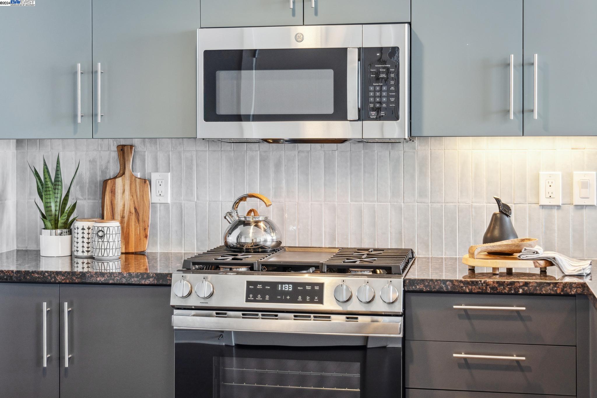 222 Broadway # 1103