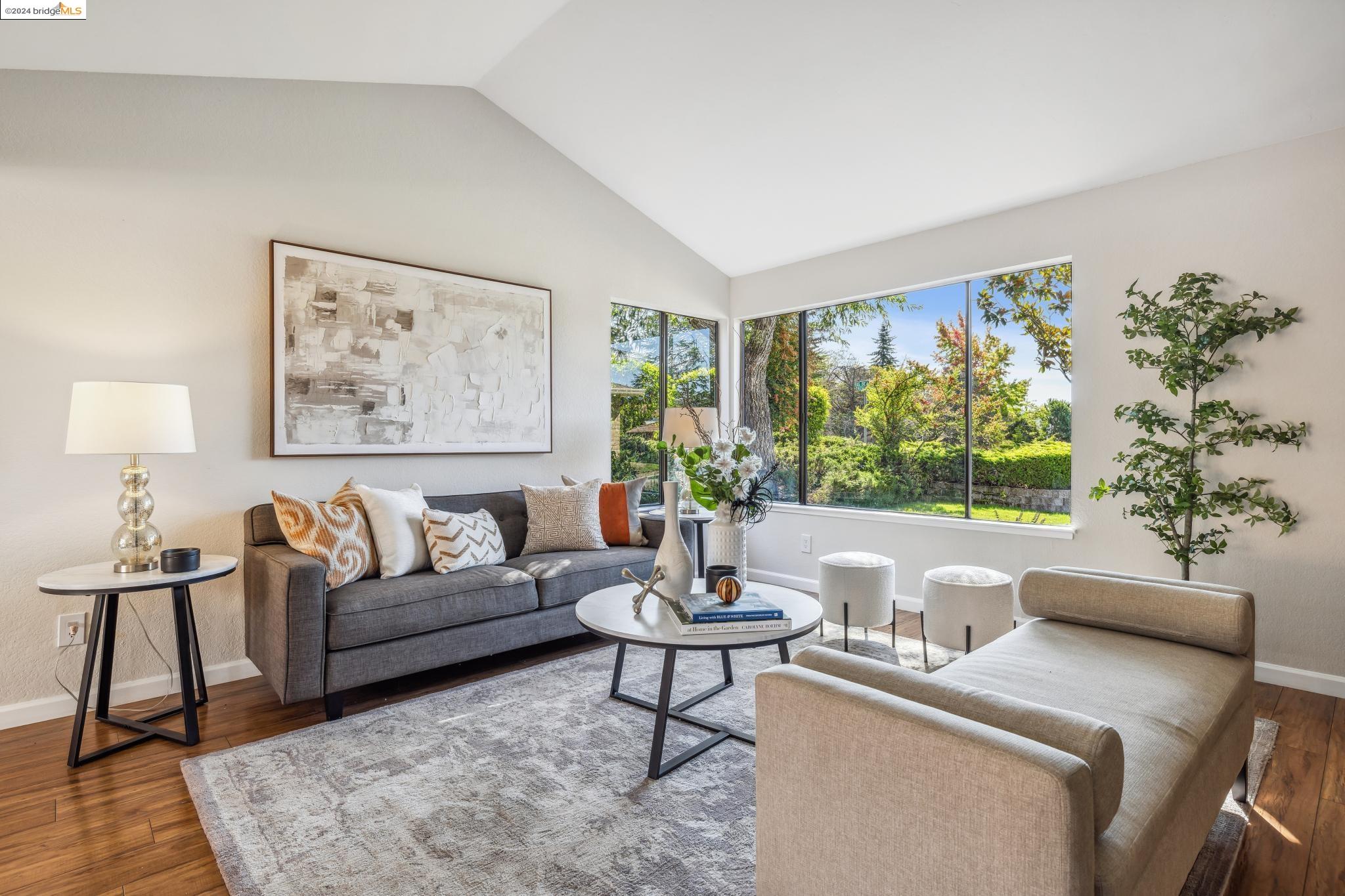 100 Big Bear Ct