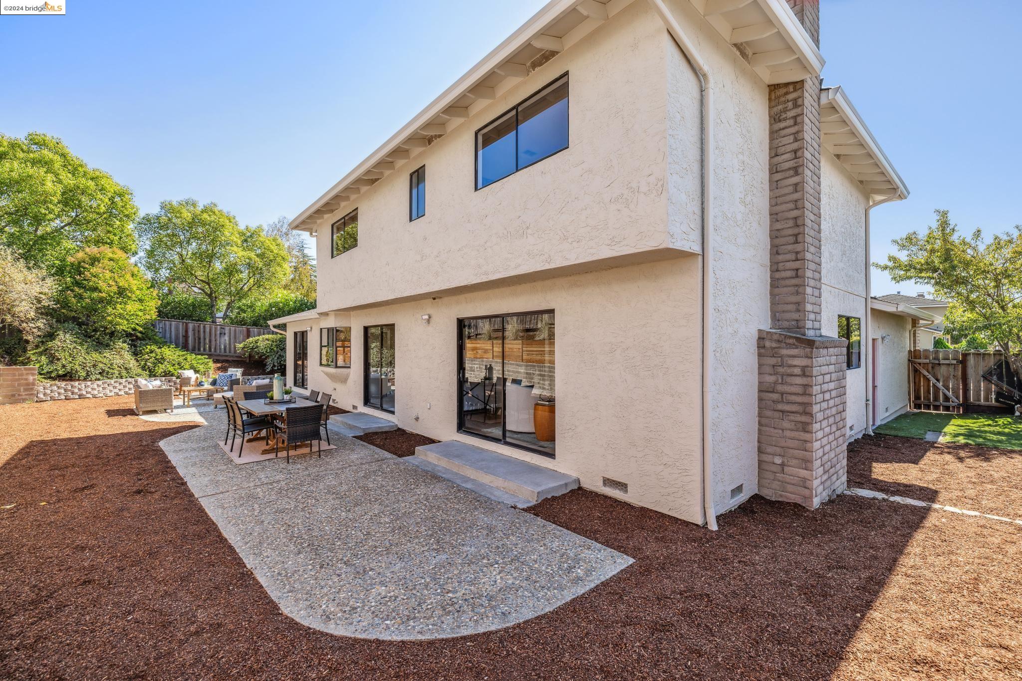 100 Big Bear Ct