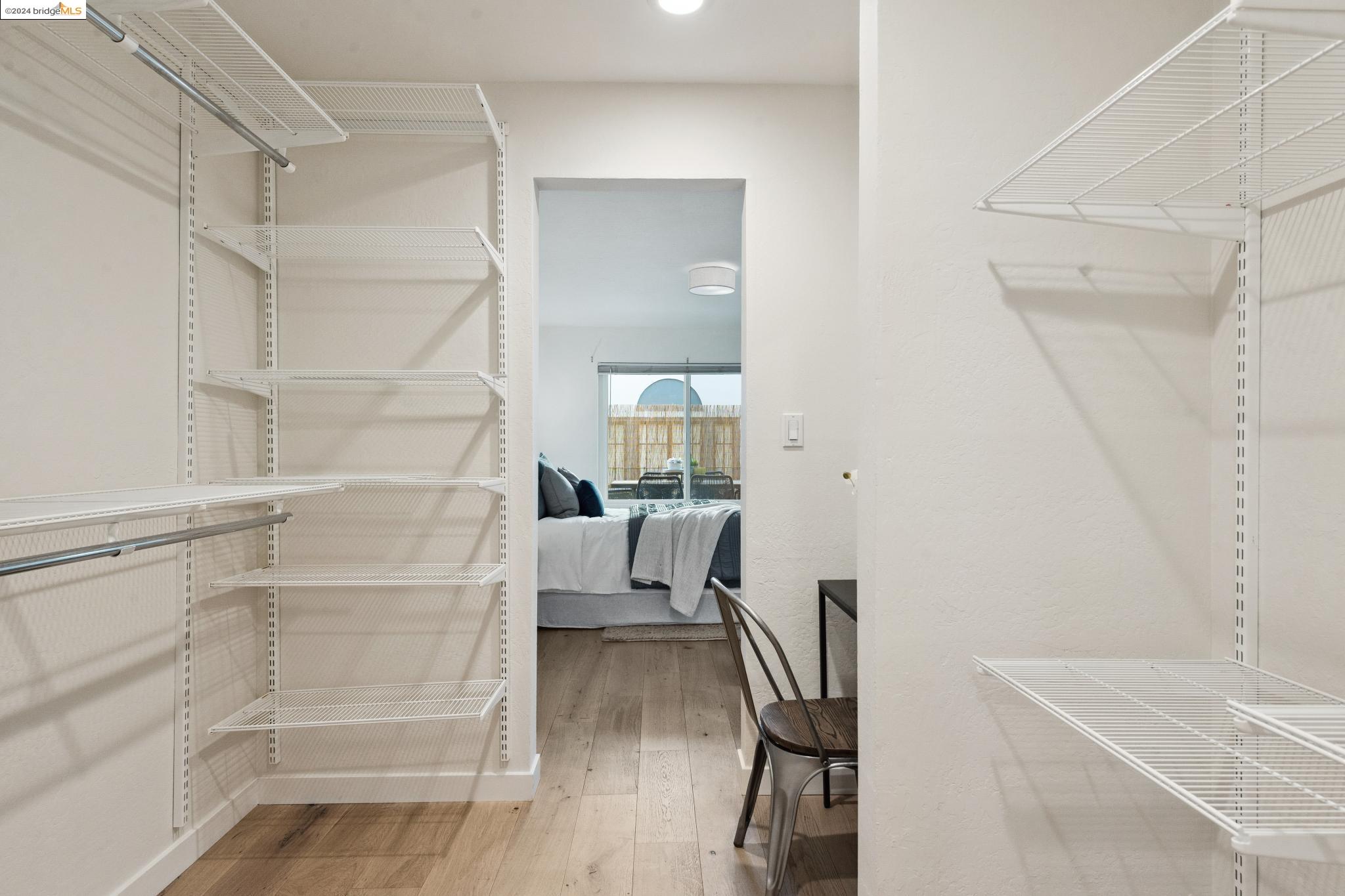 424 Staten Ave # 105