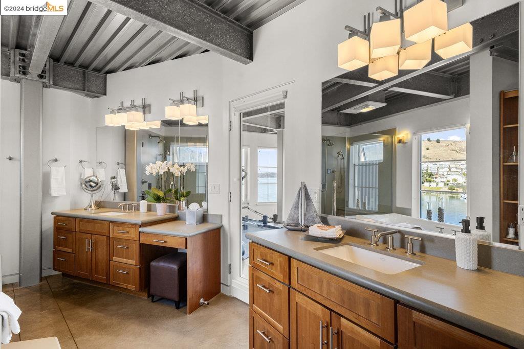 1417 Sandpiper Spit