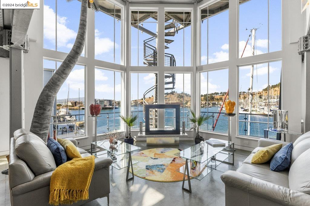 1417 Sandpiper Spit