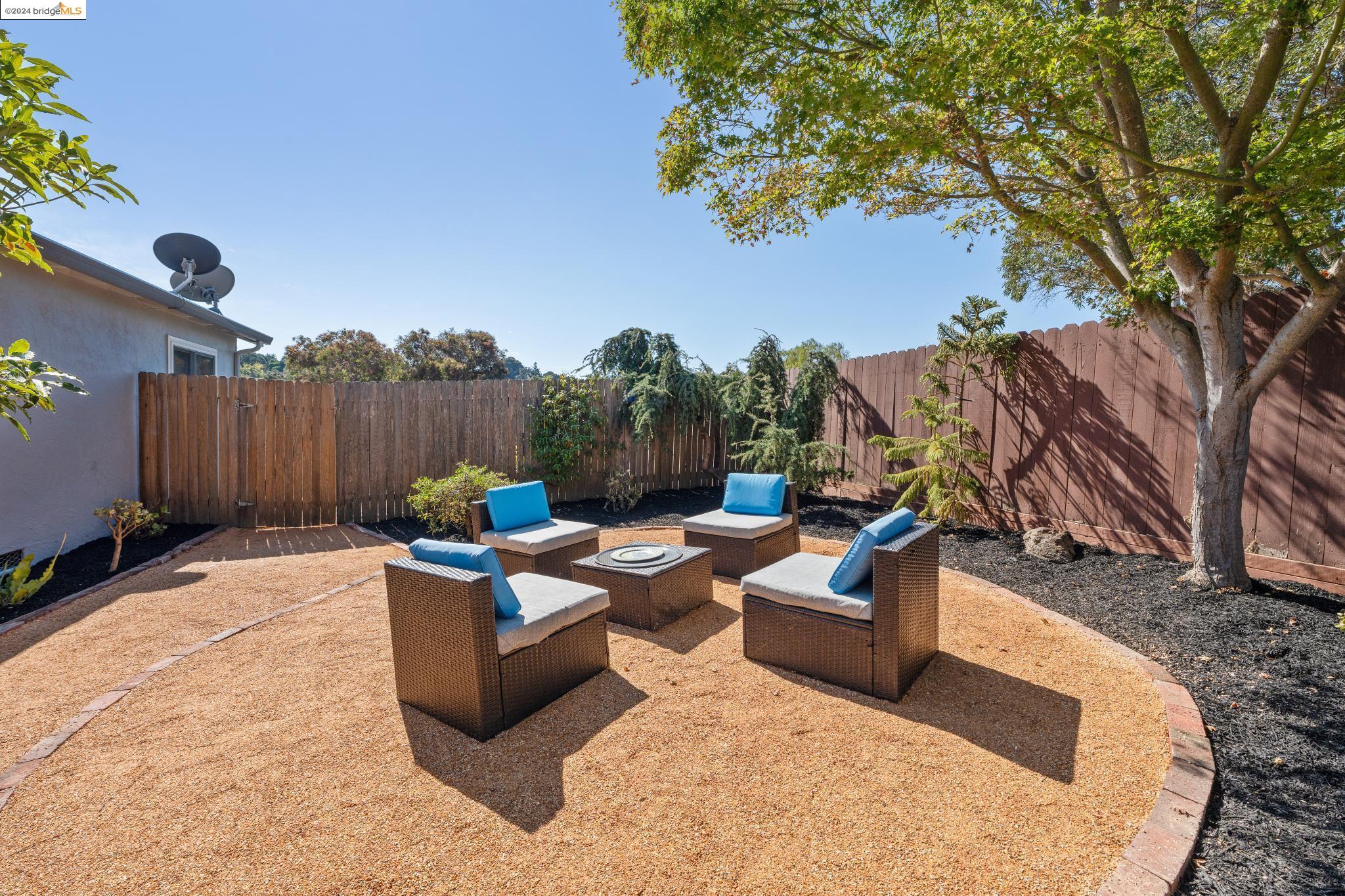 37 Parkridge Pl