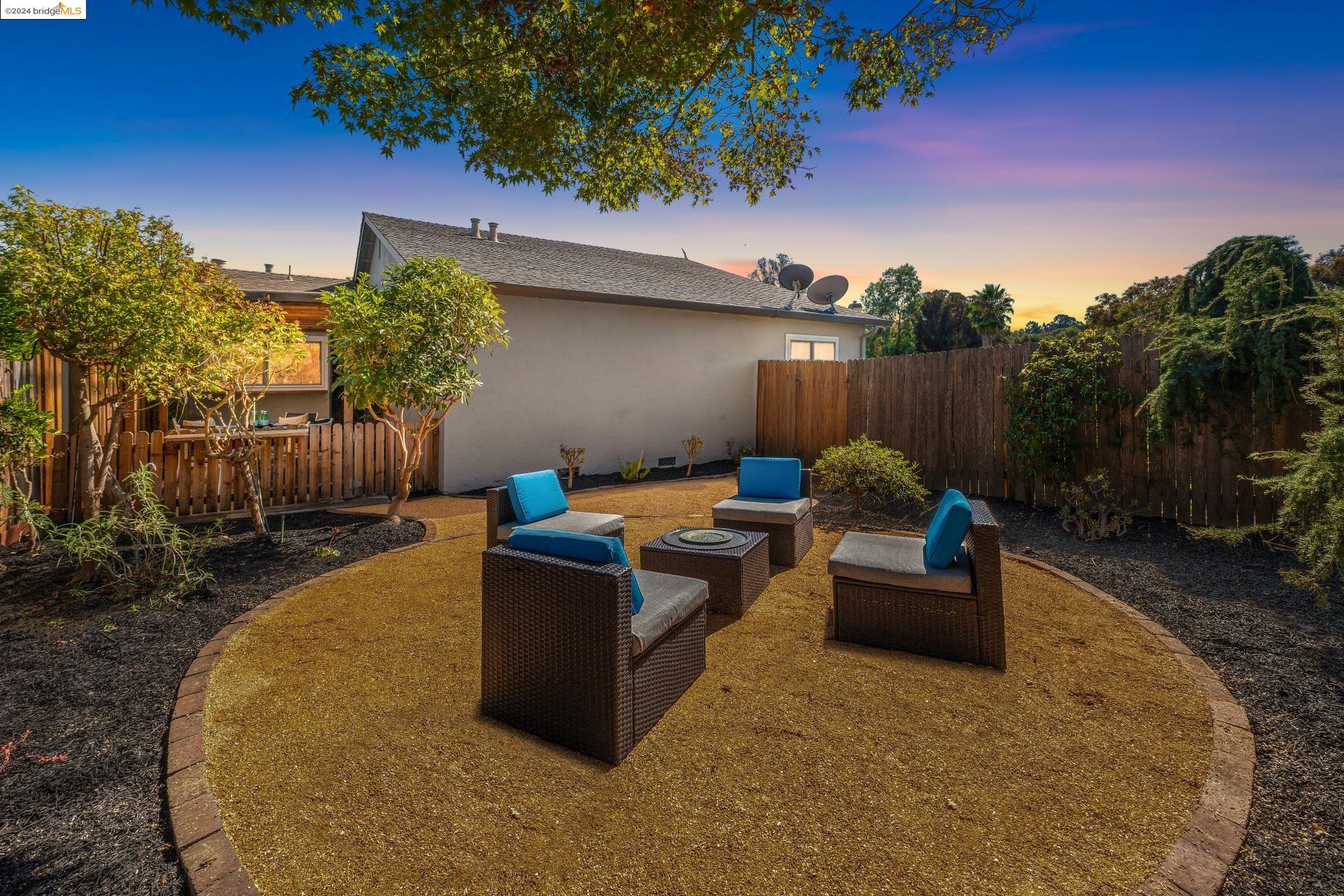 37 Parkridge Pl