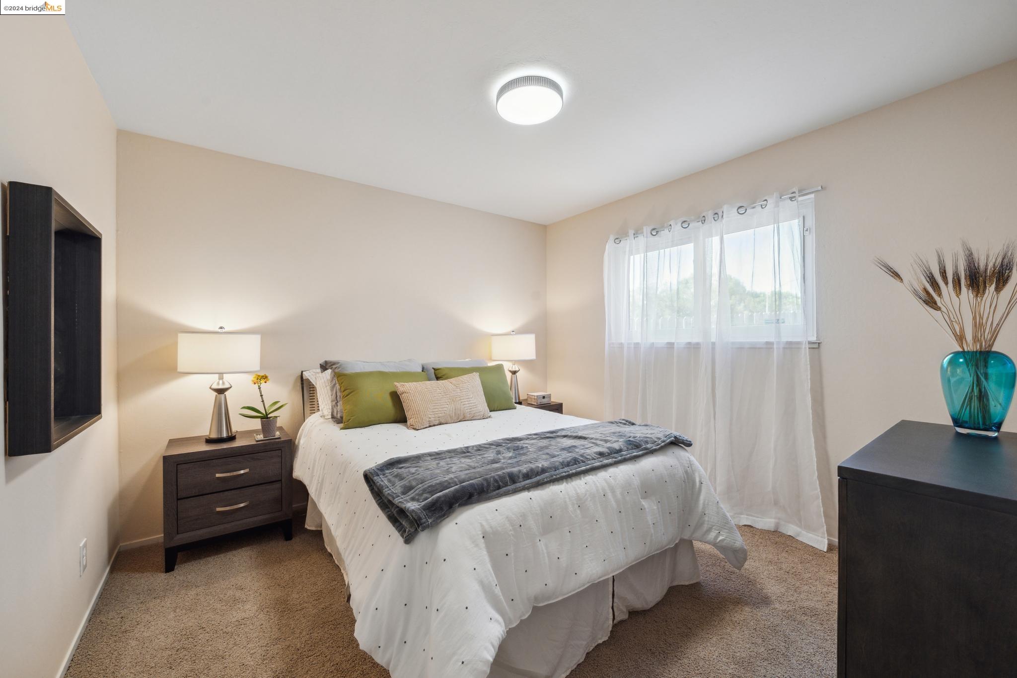 37 Parkridge Pl