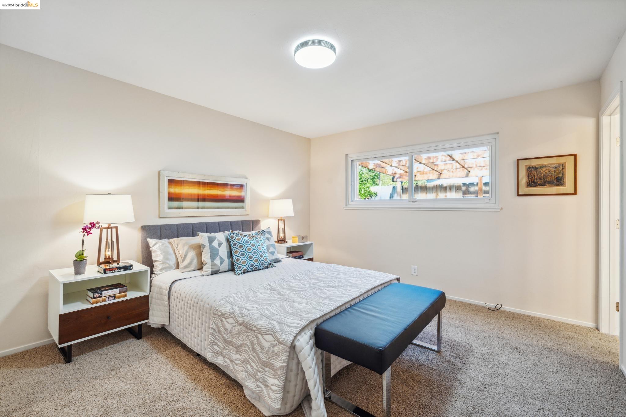 37 Parkridge Pl