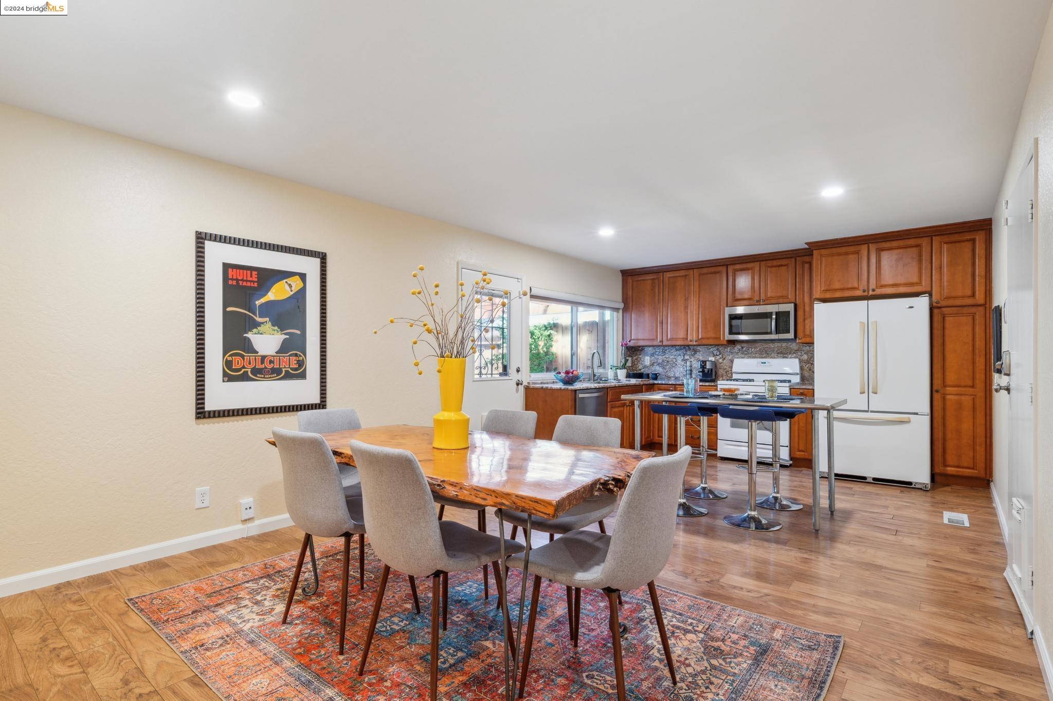 37 Parkridge Pl