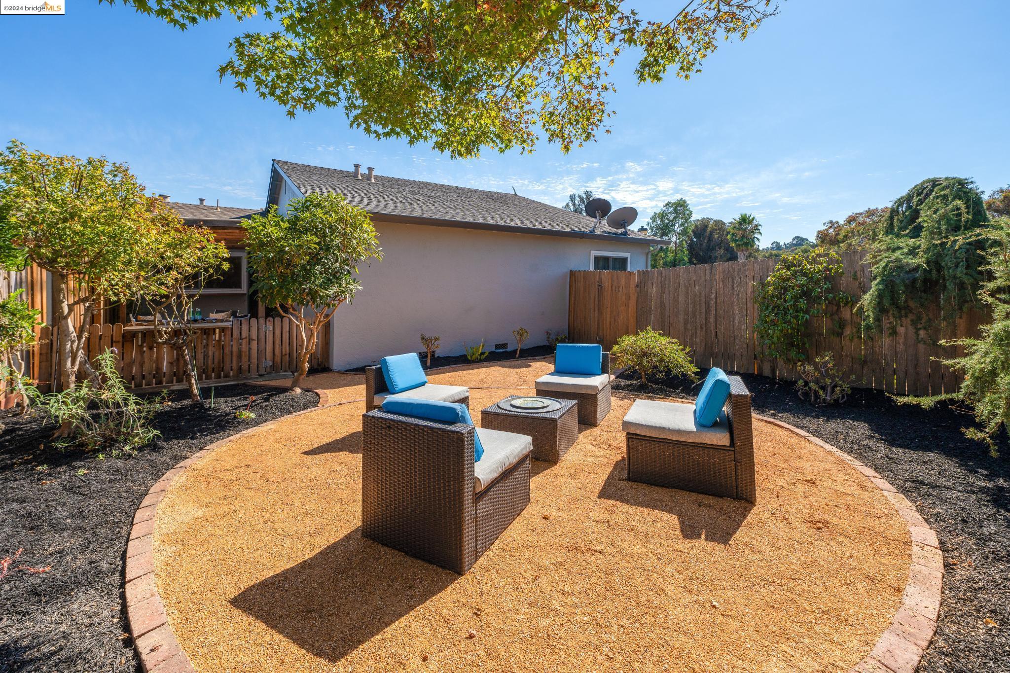 37 Parkridge Pl