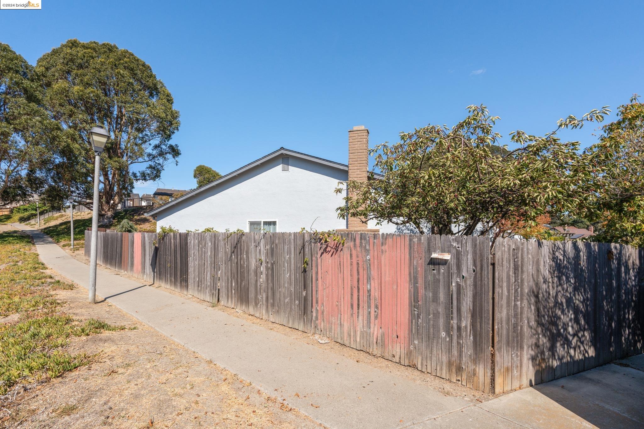 37 Parkridge Pl
