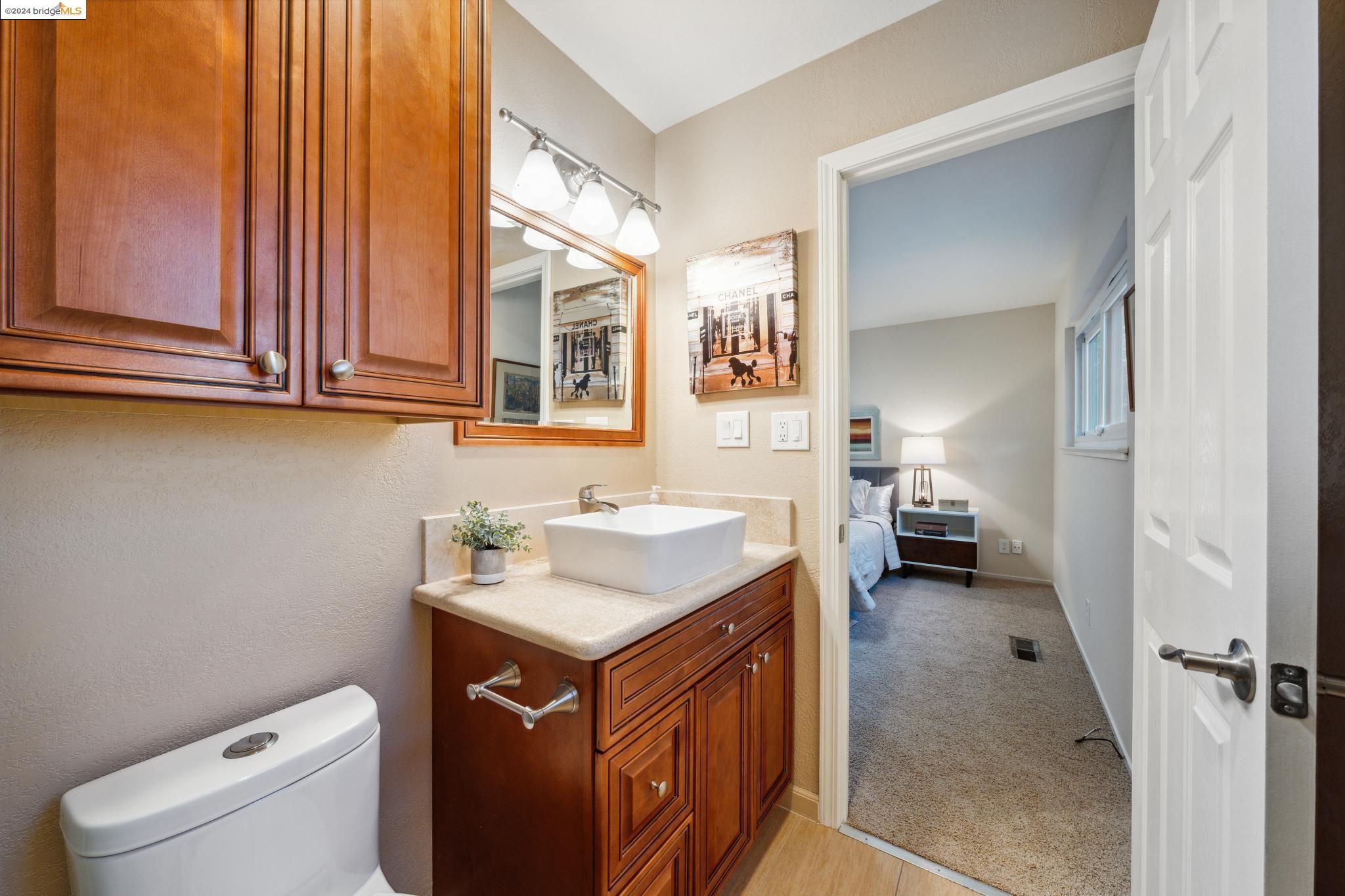 37 Parkridge Pl
