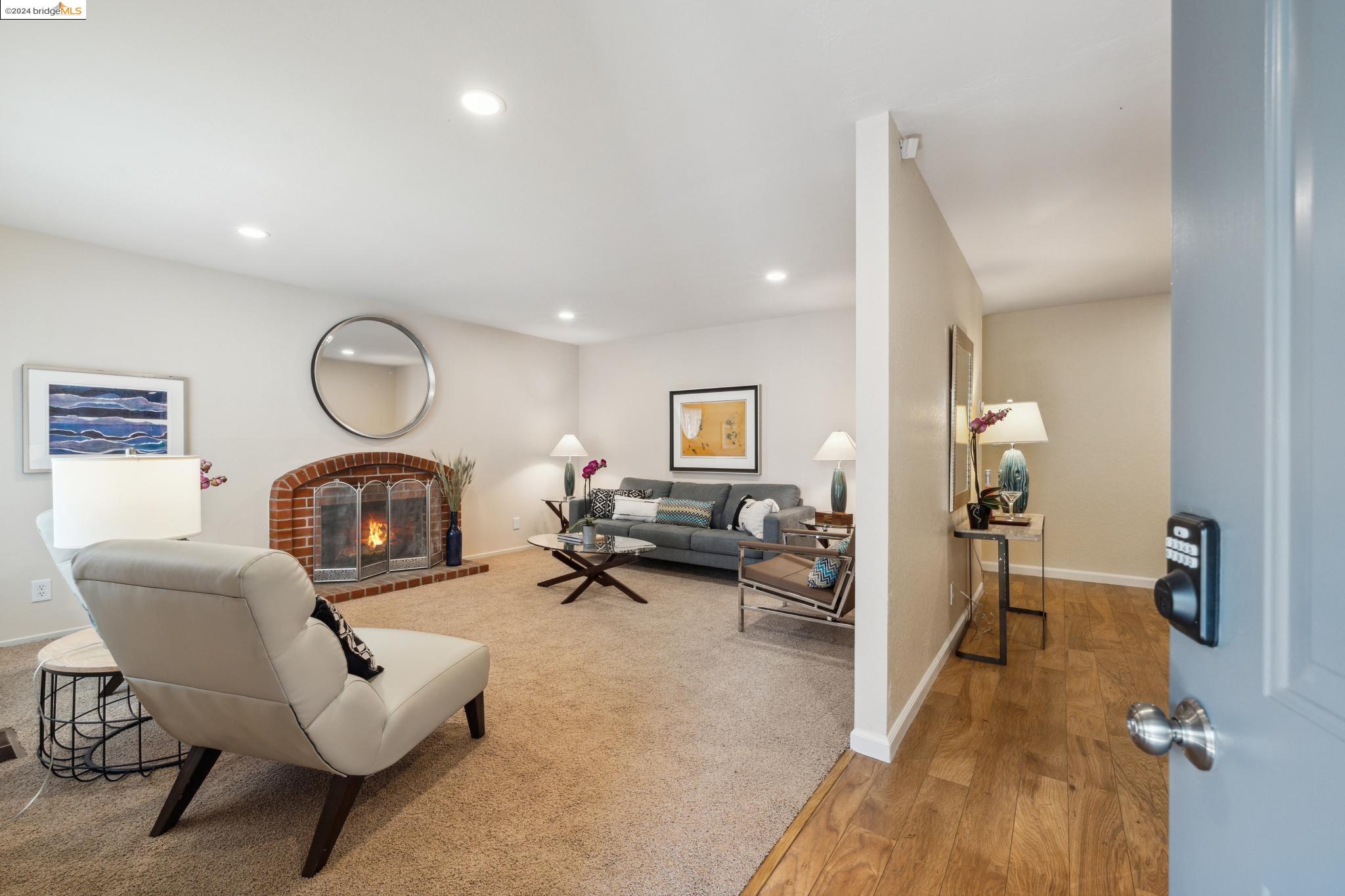 37 Parkridge Pl