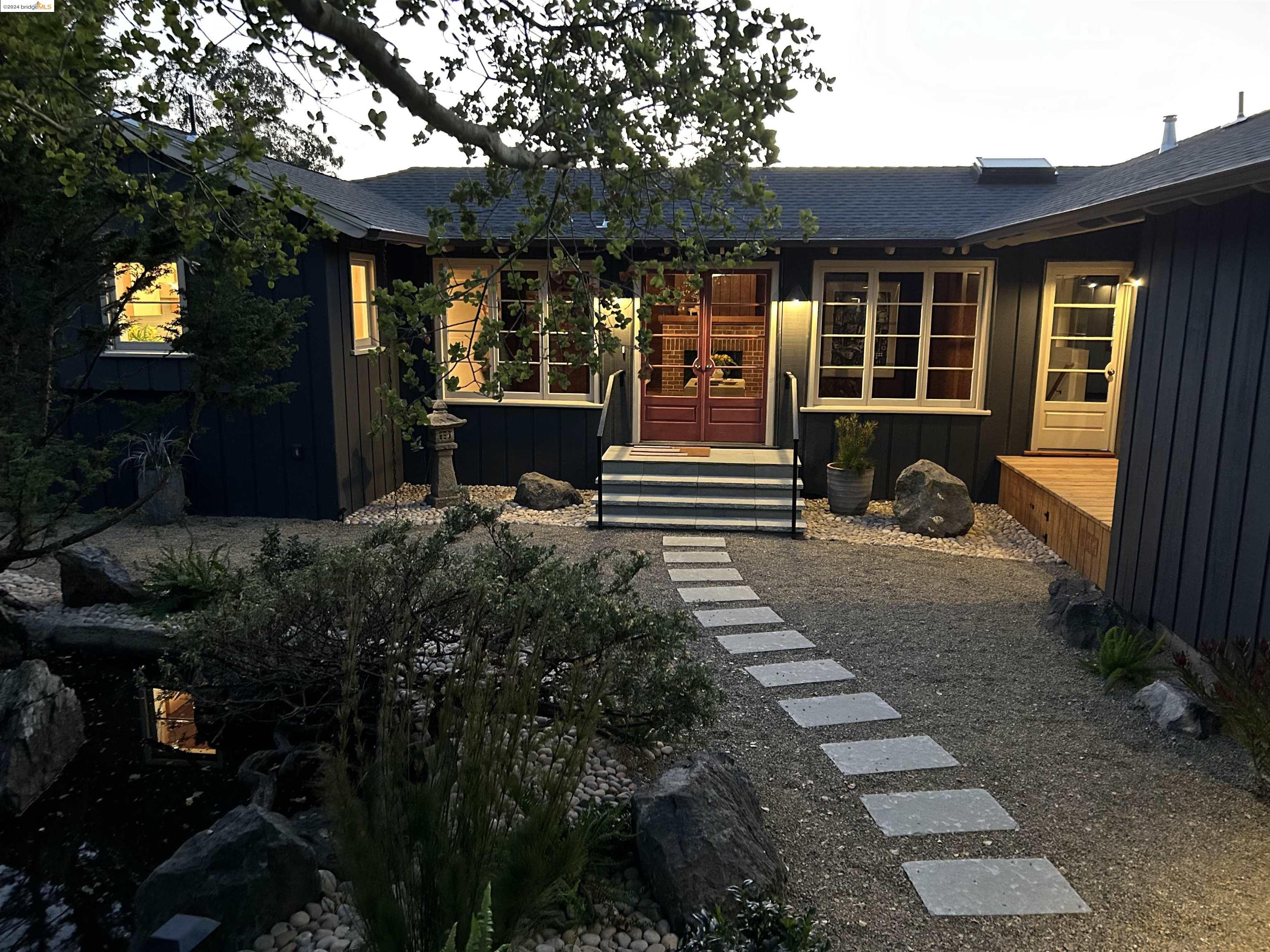 1305 Contra Costa Dr